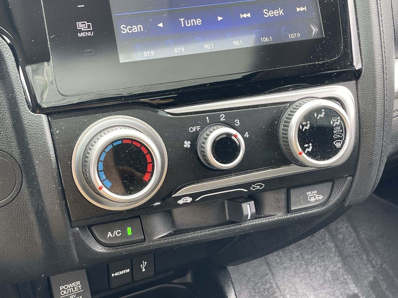 2016 Honda Fit in Saint-Leonard, Quebec