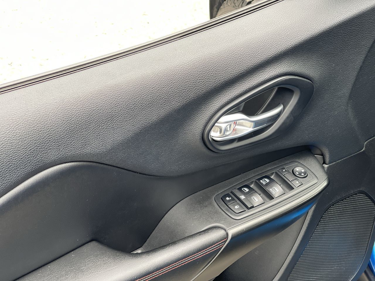 2019 Jeep Cherokee in Saint-Leonard, Quebec