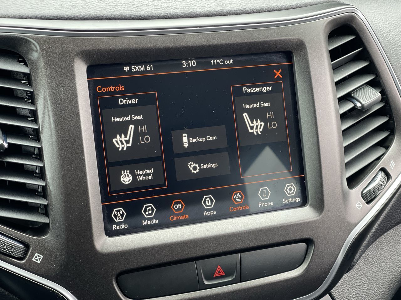 2019 Jeep Cherokee in Saint-Leonard, Quebec