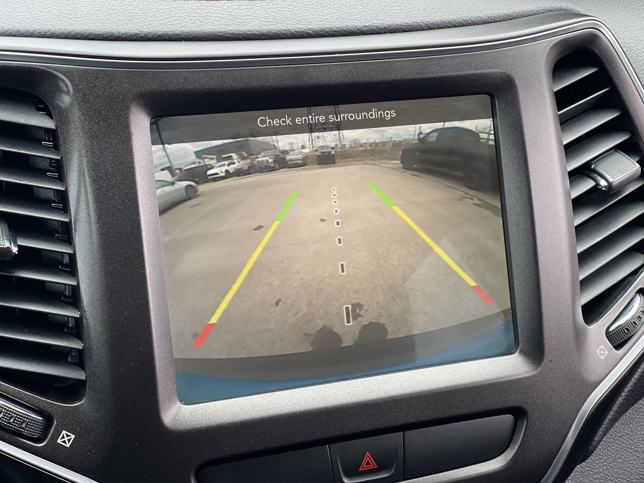 2019 Jeep Cherokee in Saint-Leonard, Quebec