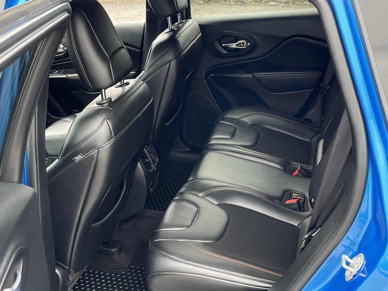 2019 Jeep Cherokee in Saint-Leonard, Quebec