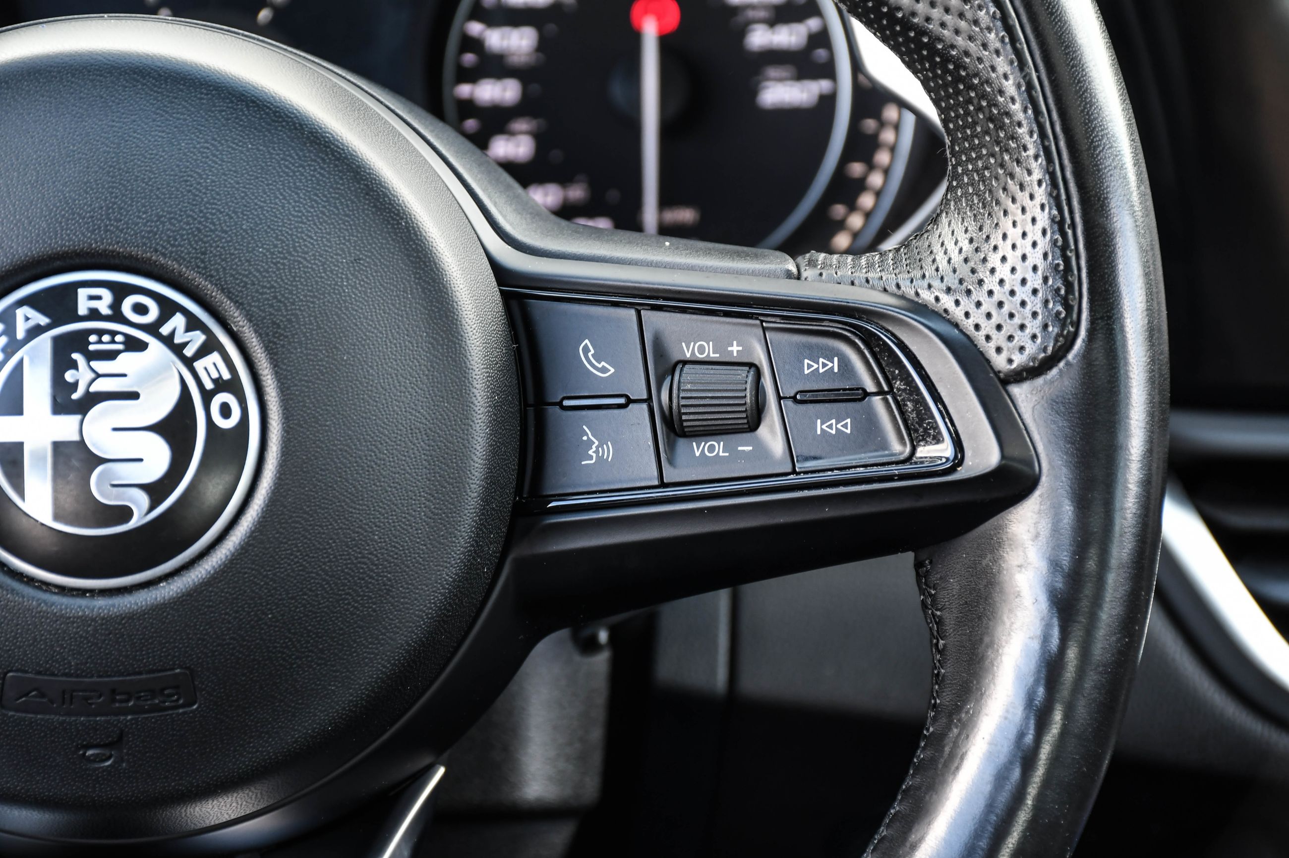 2021 Alfa Romeo Giulia