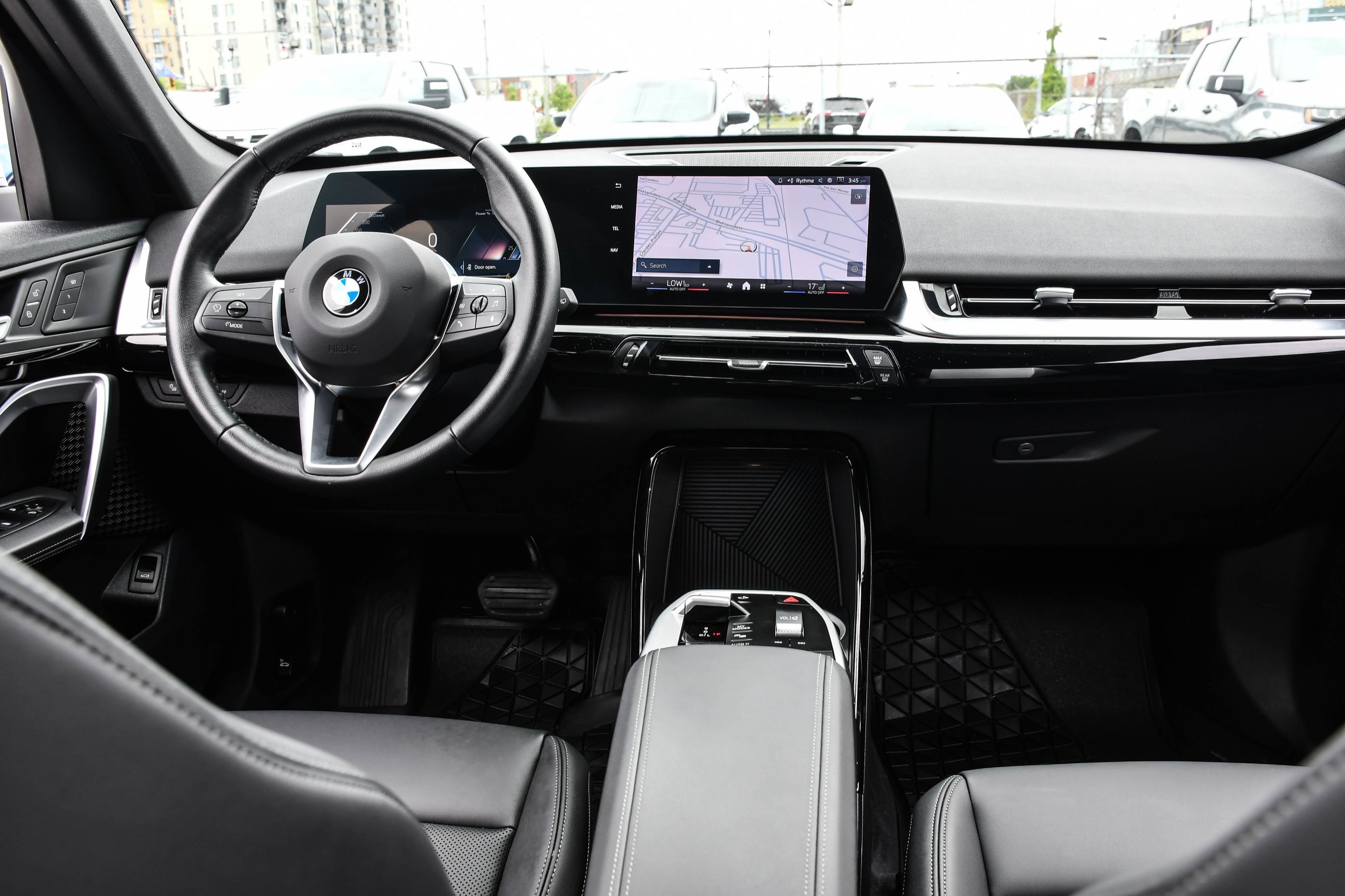 BMW X1  2025 à Saint-Léonard, Québec