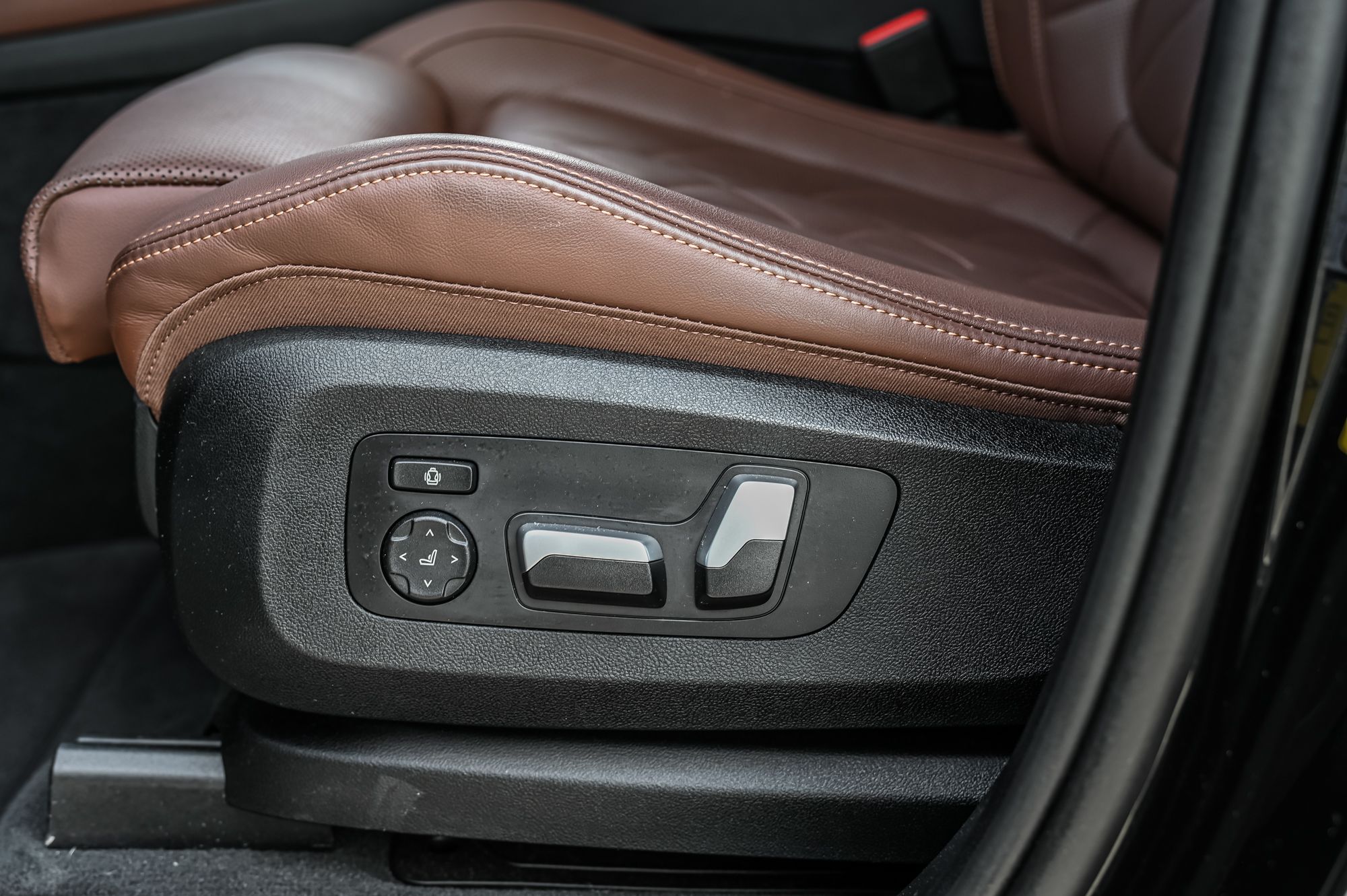 2024 BMW X5 in Saint-Leonard, Quebec