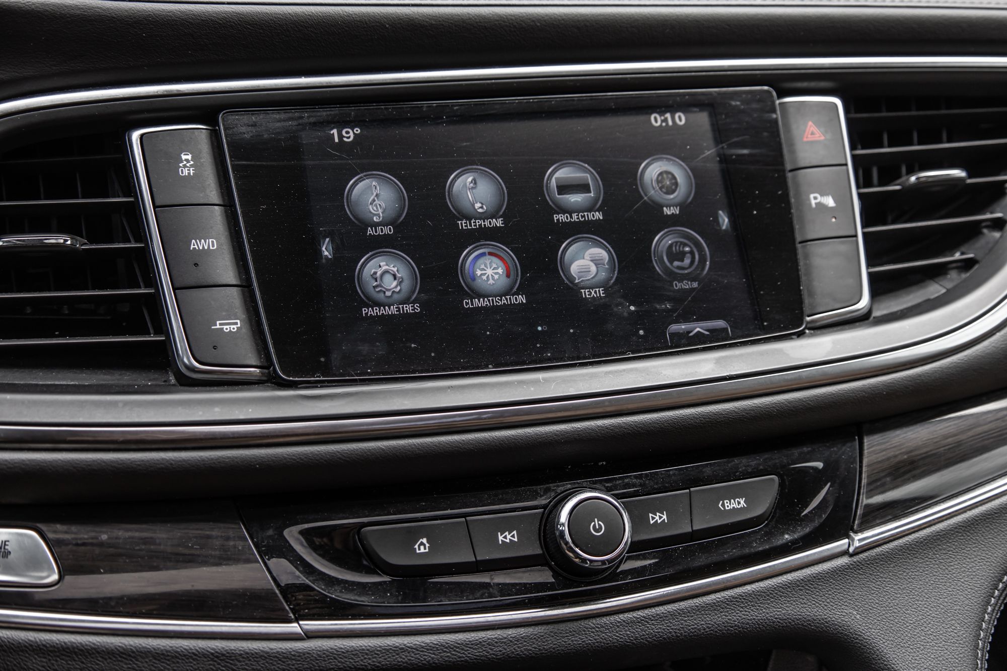 Buick Enclave  2018 à Saint-Léonard, Québec