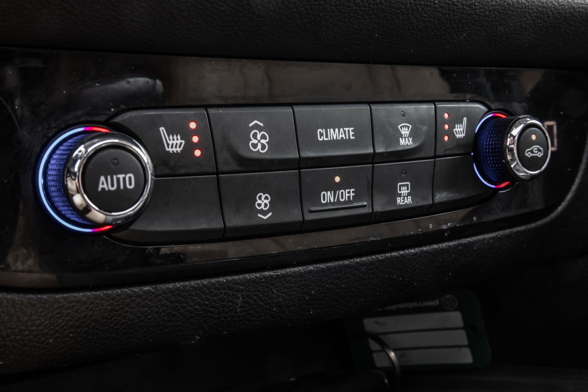 Buick Enclave  2018 à Saint-Léonard, Québec