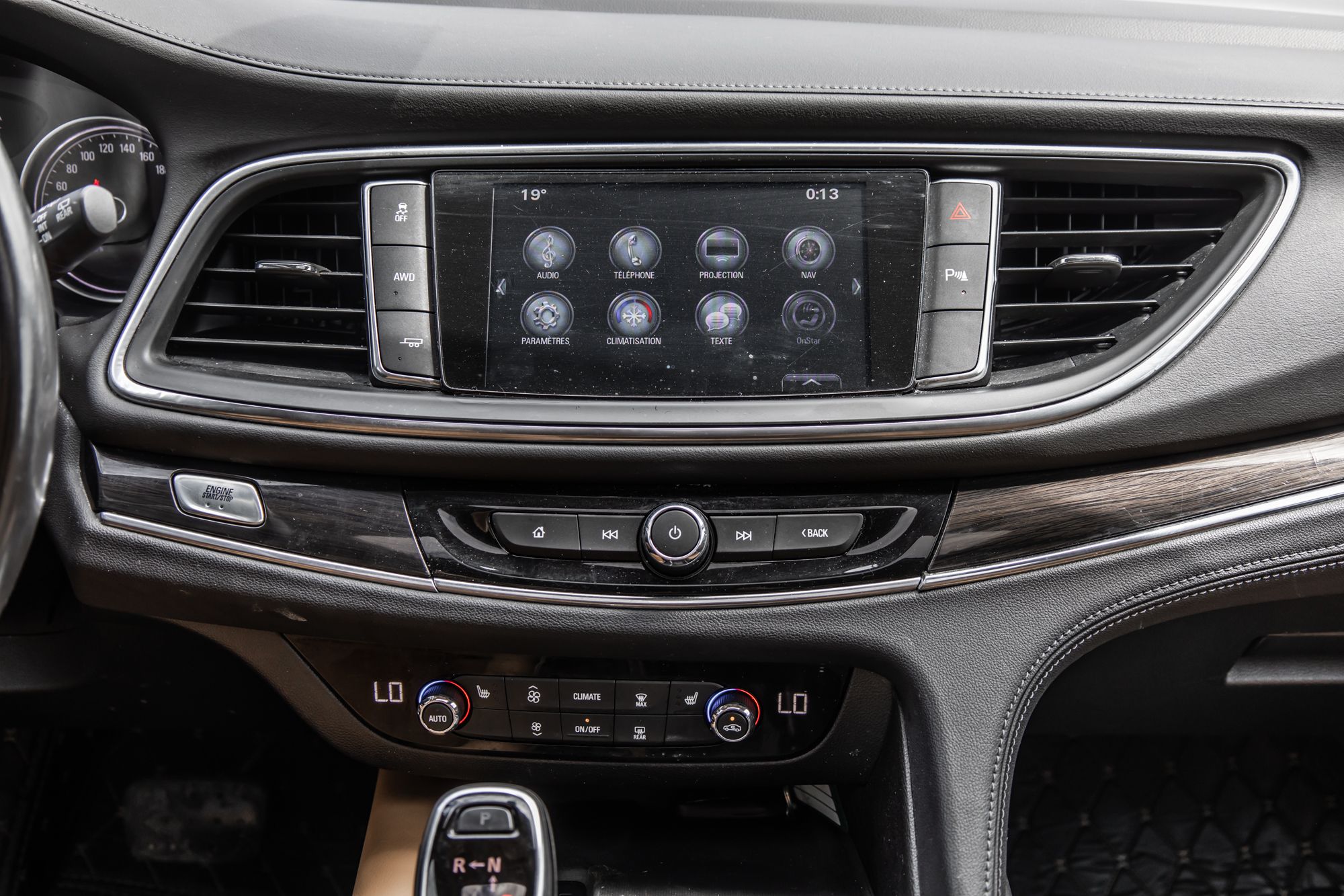Buick Enclave  2018 à Saint-Léonard, Québec