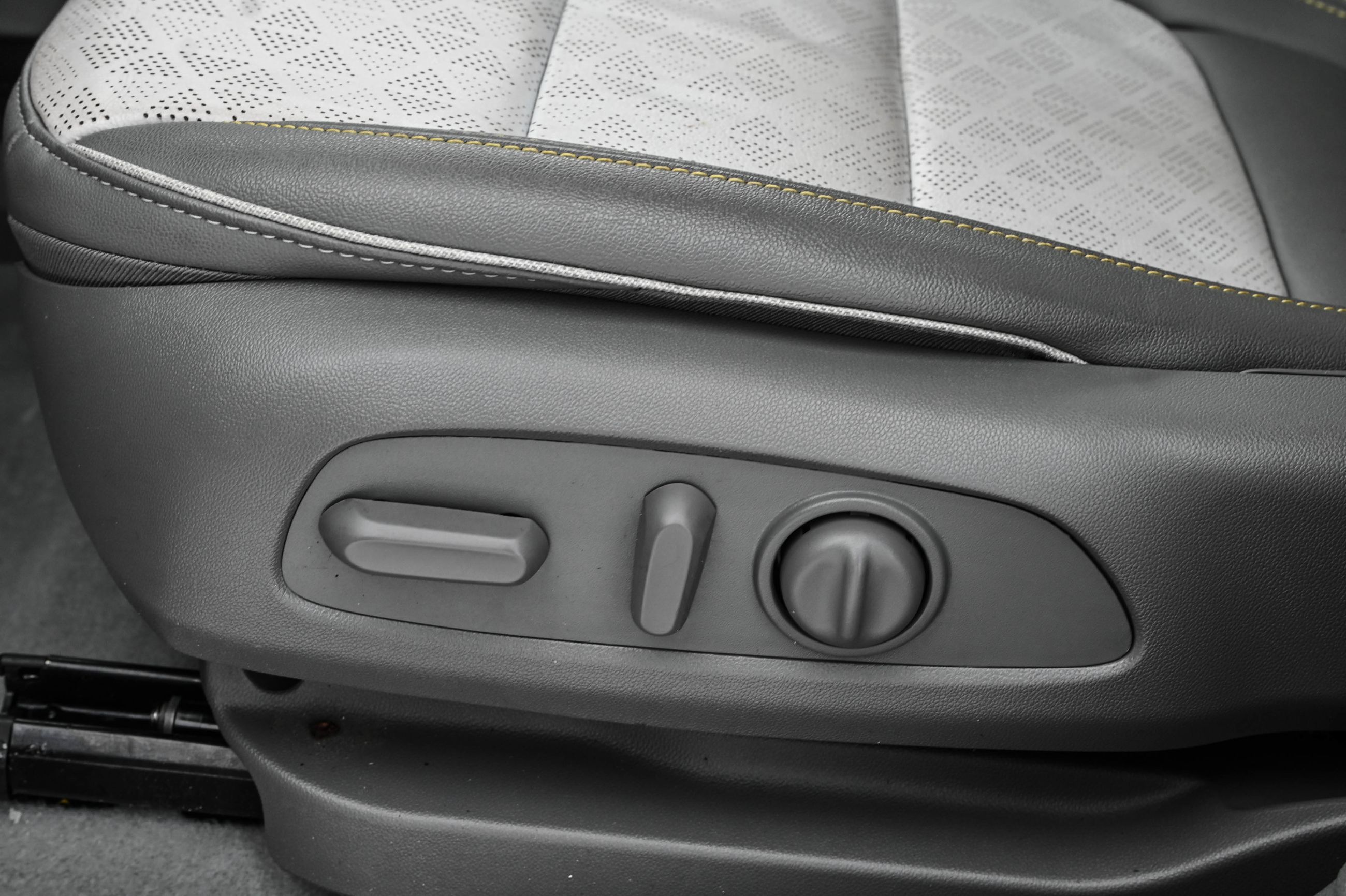 2023 Chevrolet Bolt EUV