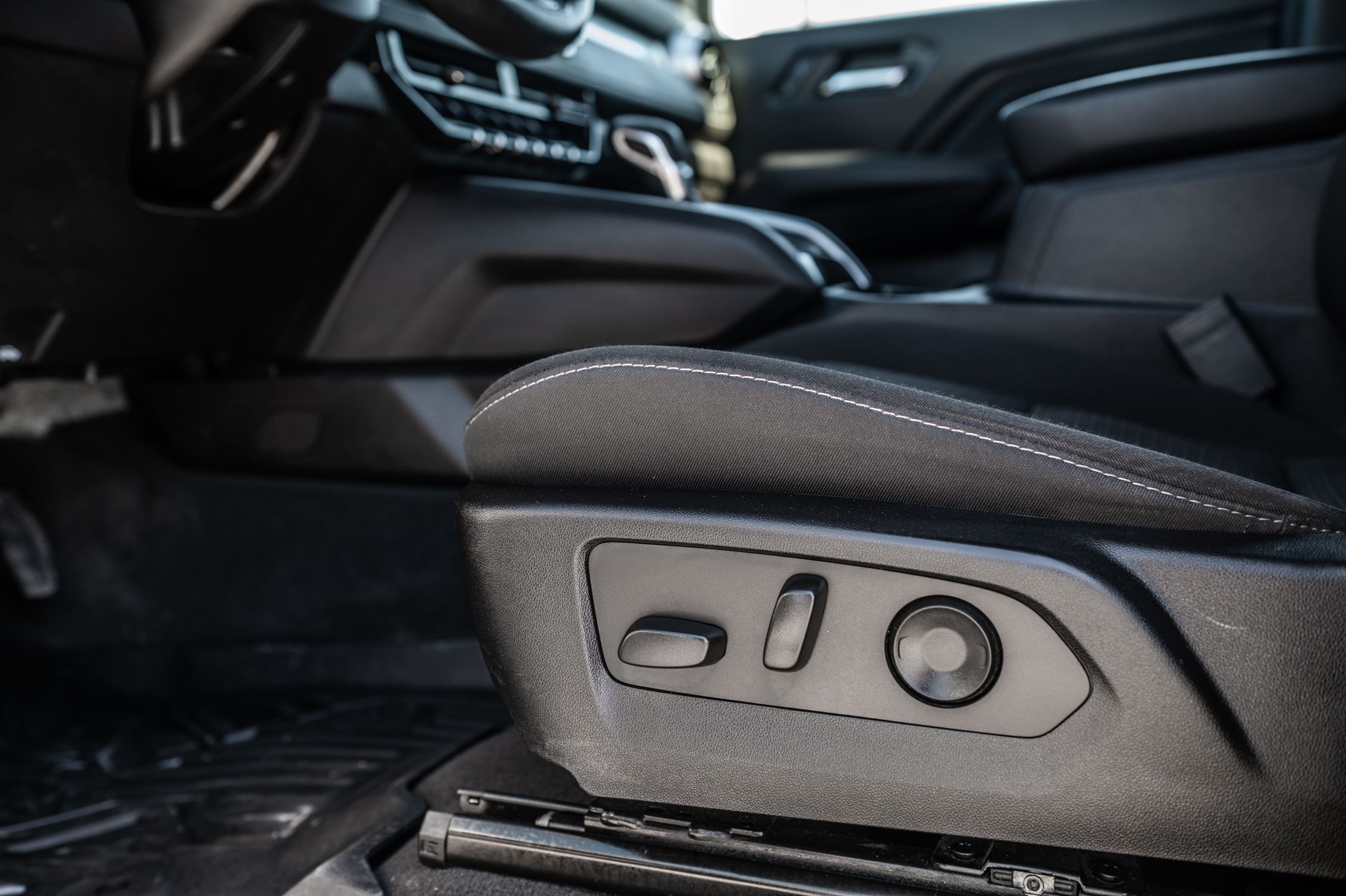 Chevrolet Colorado  2023