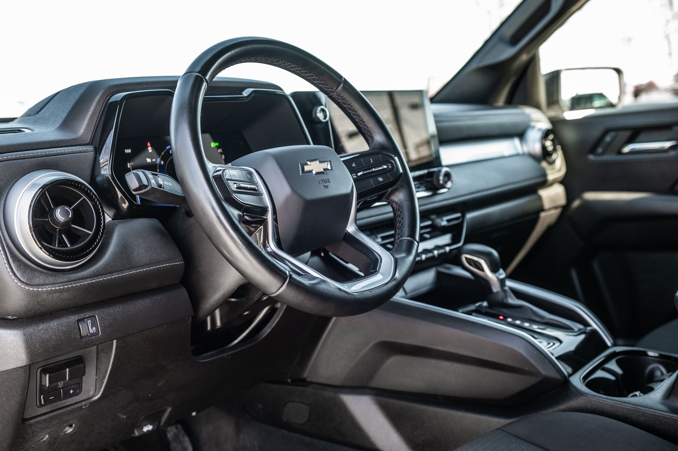 Chevrolet Colorado  2023