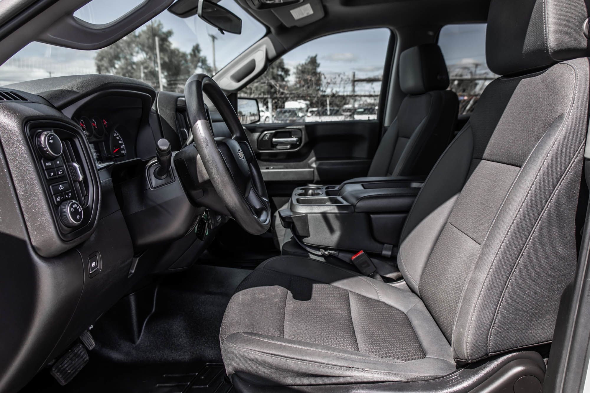 Chevrolet Silverado 1500  2019 à Saint-Léonard, Québec