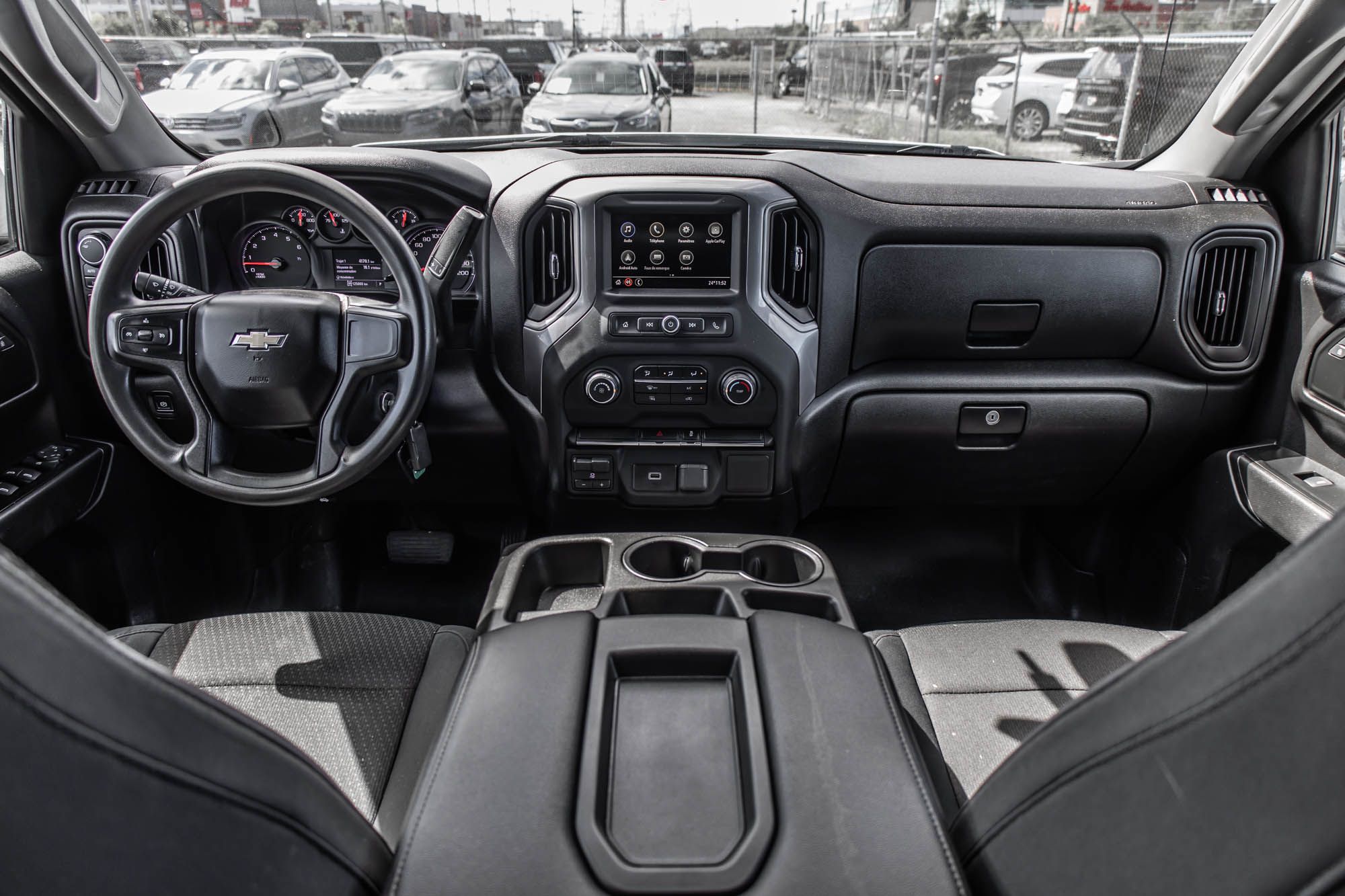 Chevrolet Silverado 1500  2019 à Saint-Léonard, Québec
