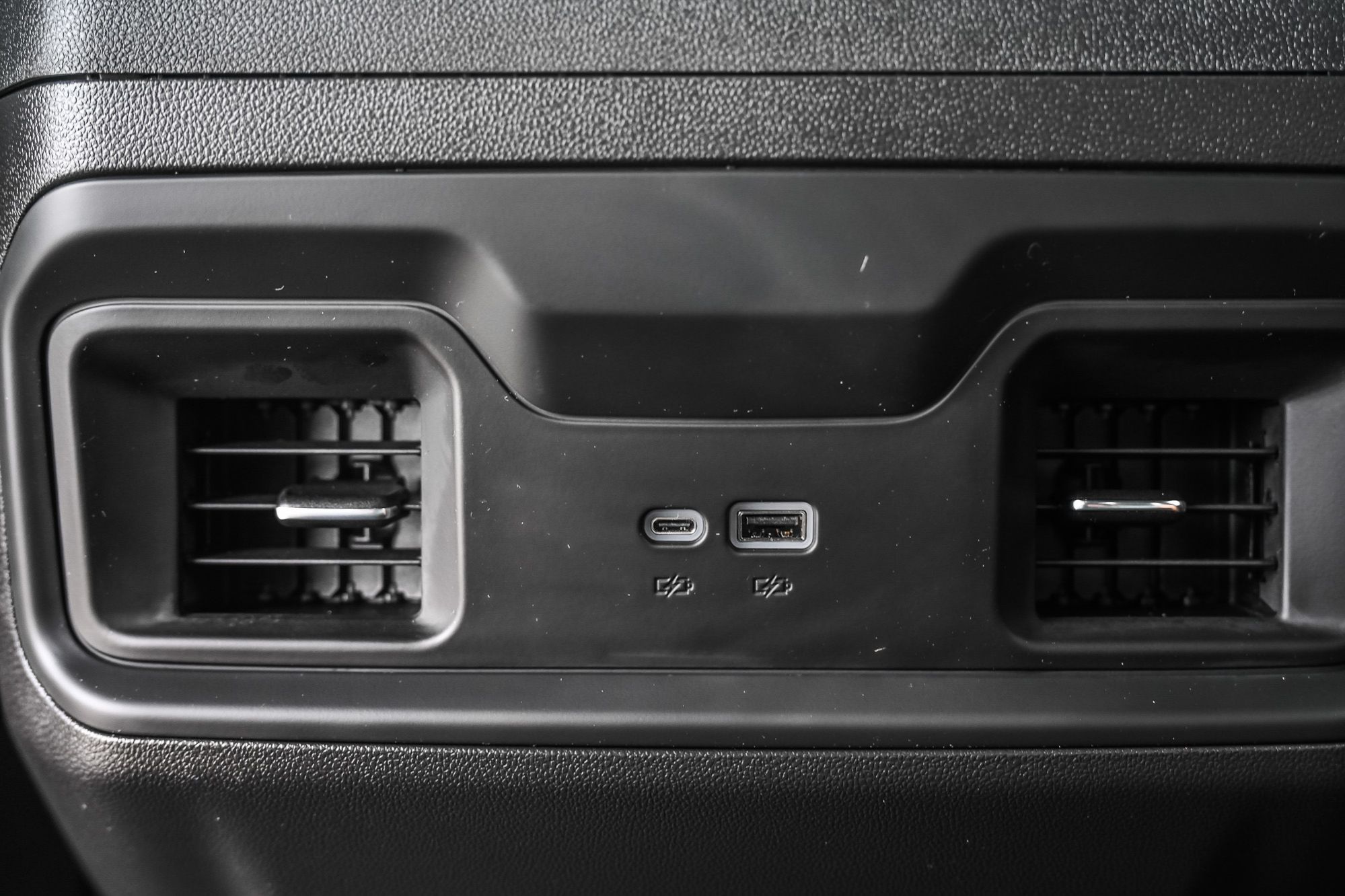 2026 Chevrolet Silverado 1500 in Saint-Leonard, Quebec