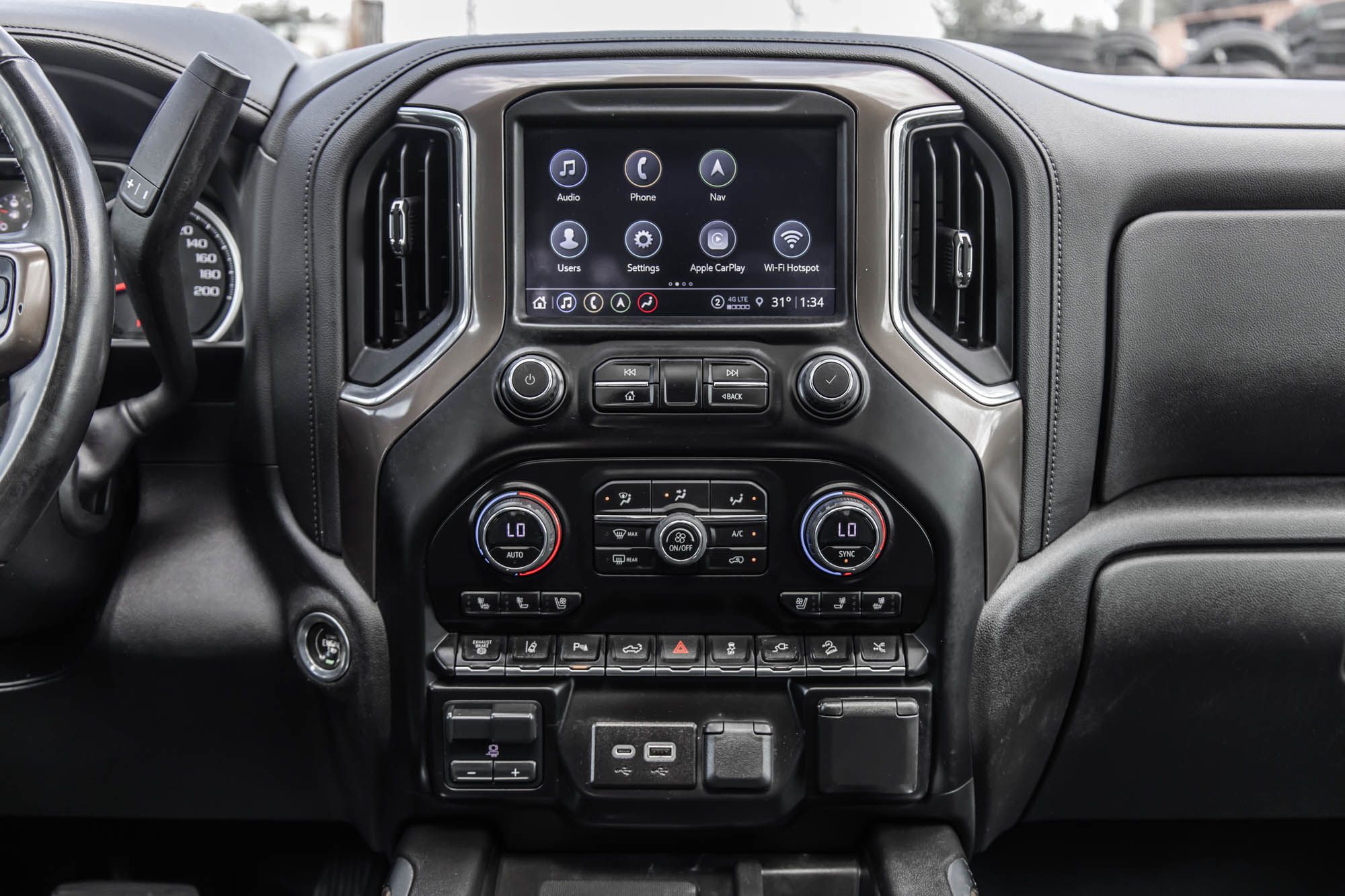 2023 Chevrolet Silverado 2500HD in Saint-Leonard, Quebec