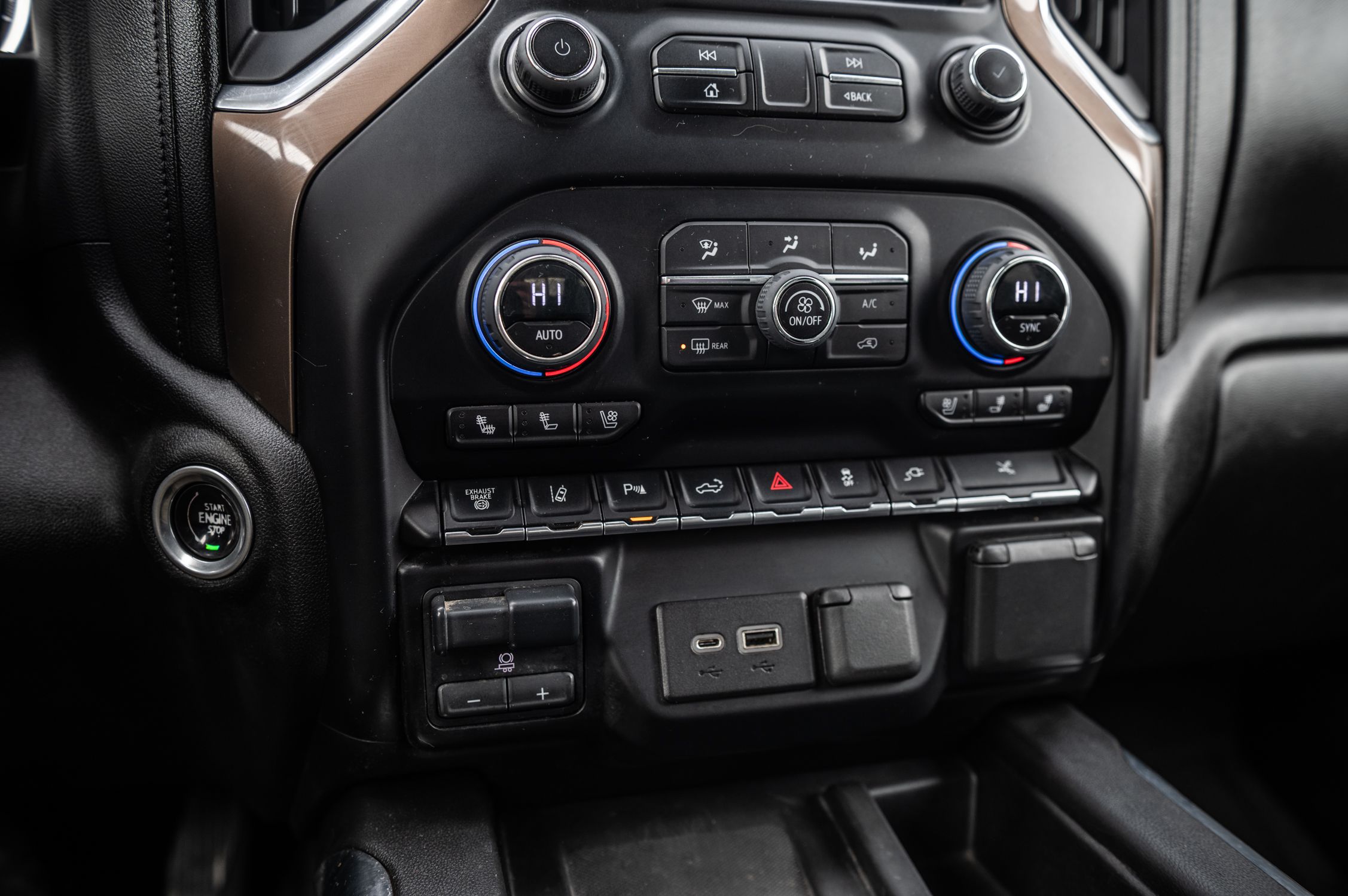 Chevrolet Silverado 3500HD  2023 à Saint-Léonard, Québec