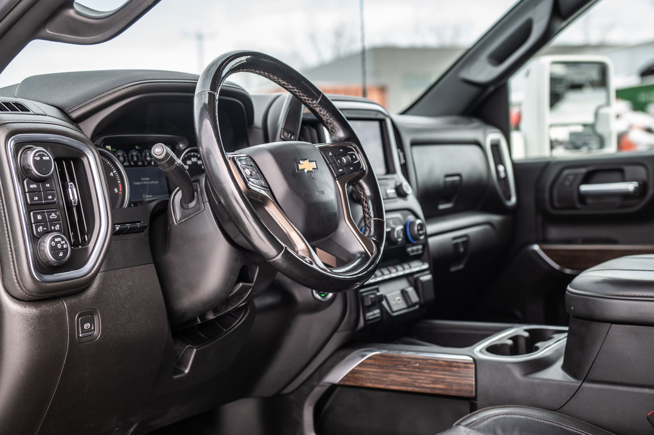 Chevrolet Silverado 3500HD  2023 à Saint-Léonard, Québec