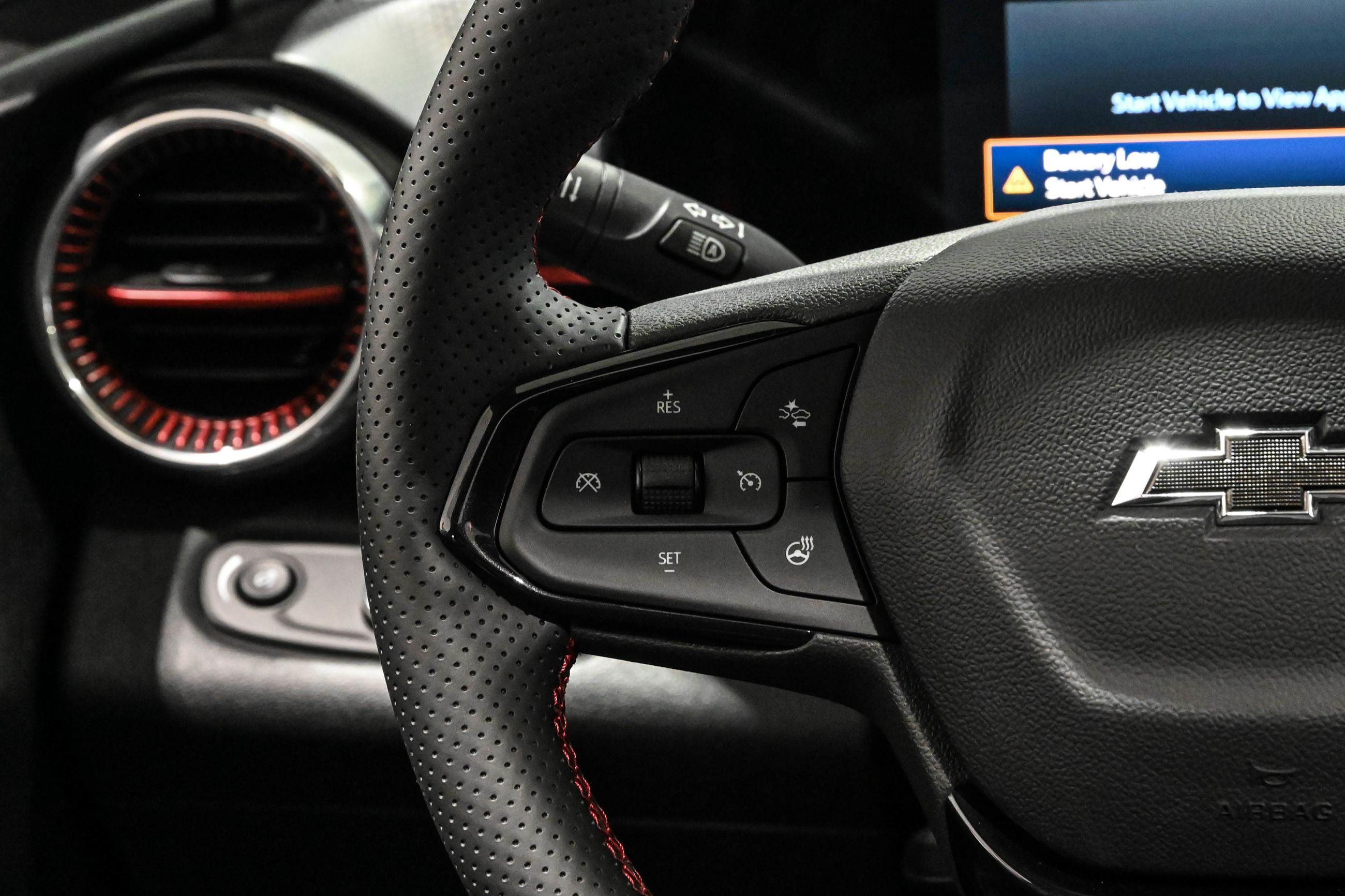 2026 Chevrolet Trax in Saint-Leonard, Quebec