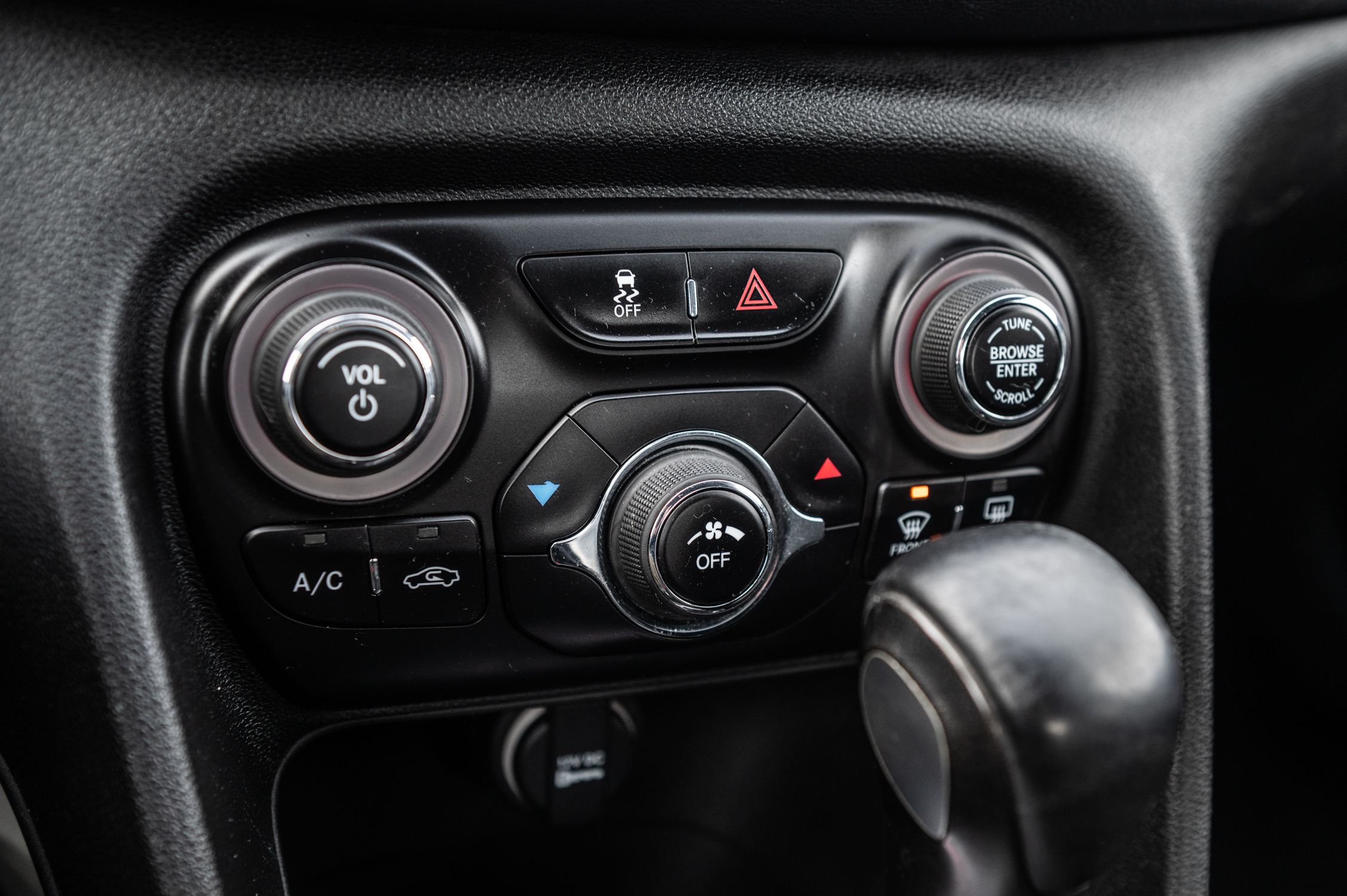 Dodge Dart  2015 à Saint-Léonard, Québec