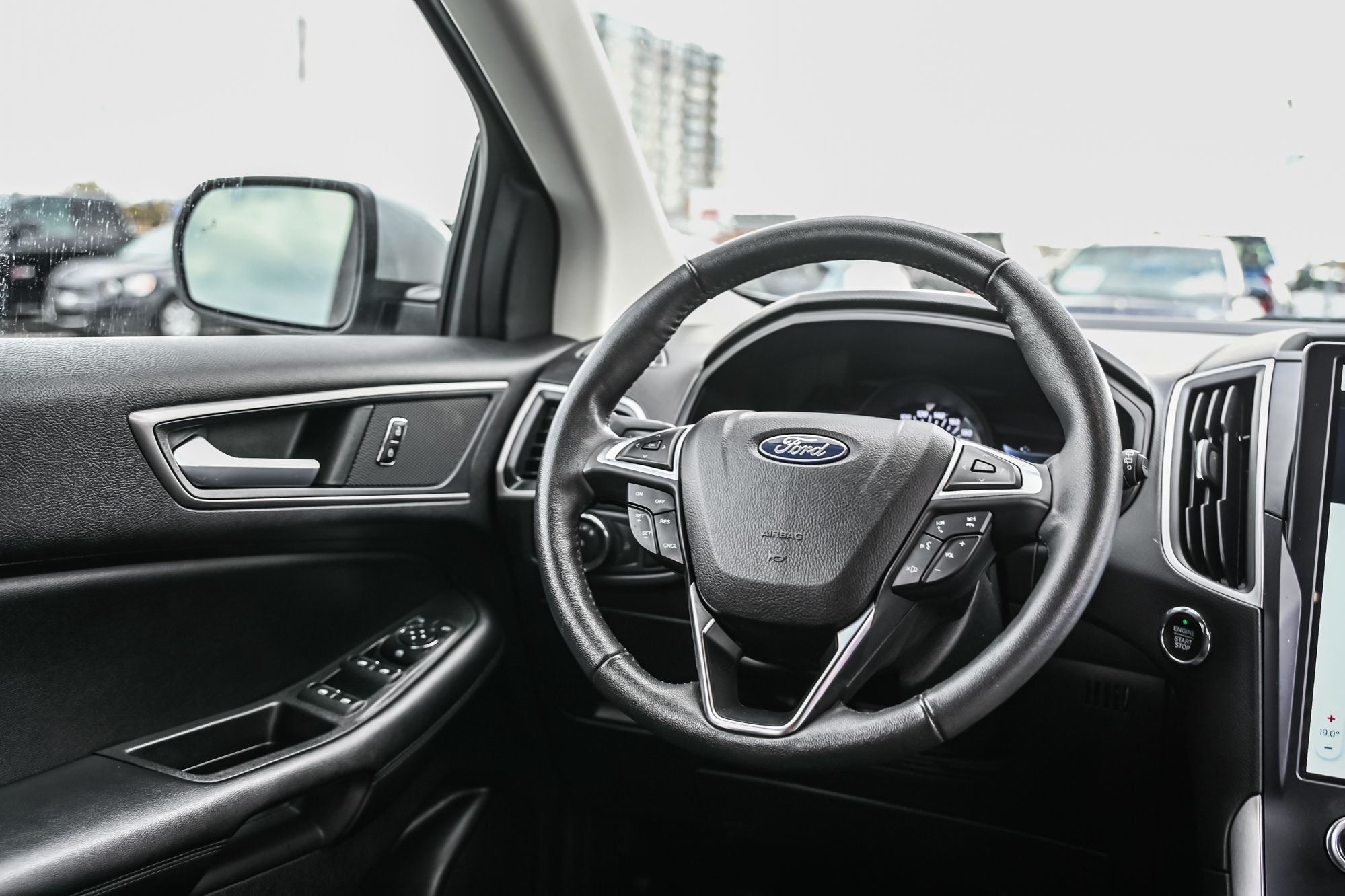 2022 Ford Edge