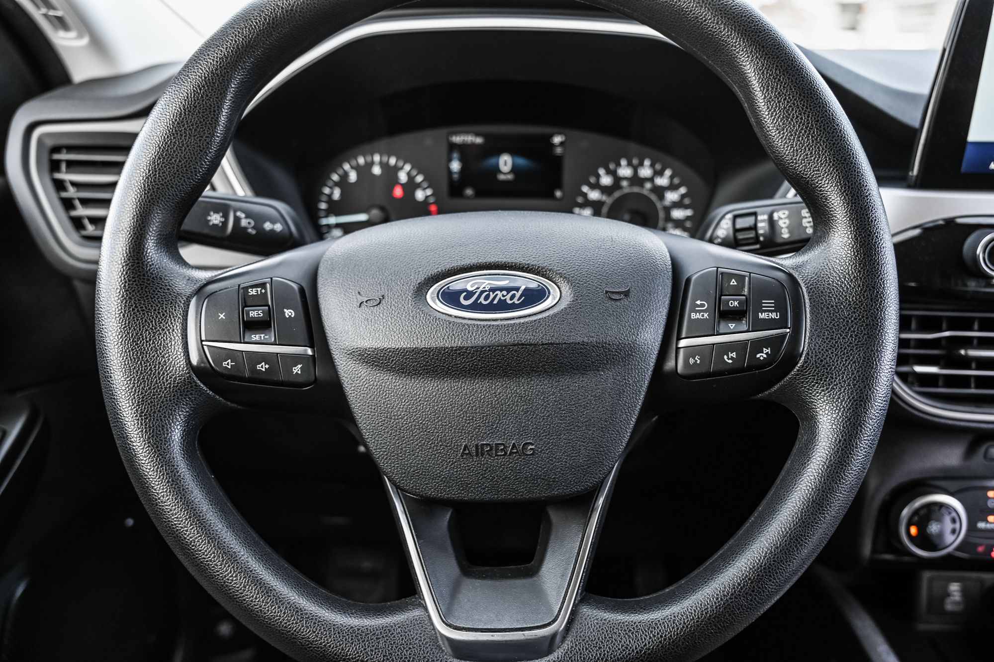 Ford Escape  2022 à Saint-Léonard, Québec