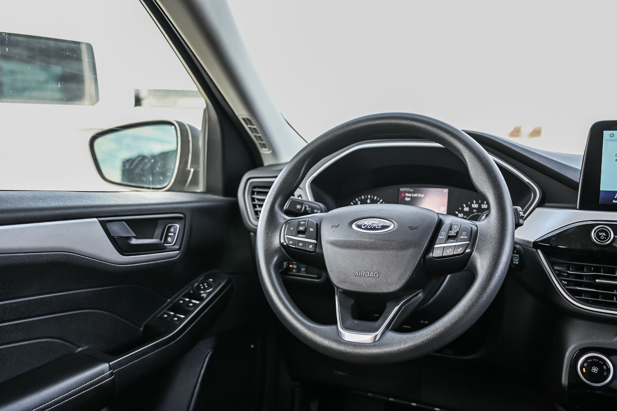 Ford Escape  2022 à Saint-Léonard, Québec