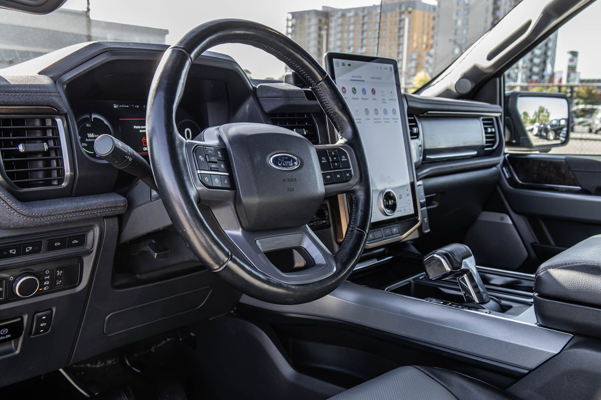 Ford F-150 Lightning  2023