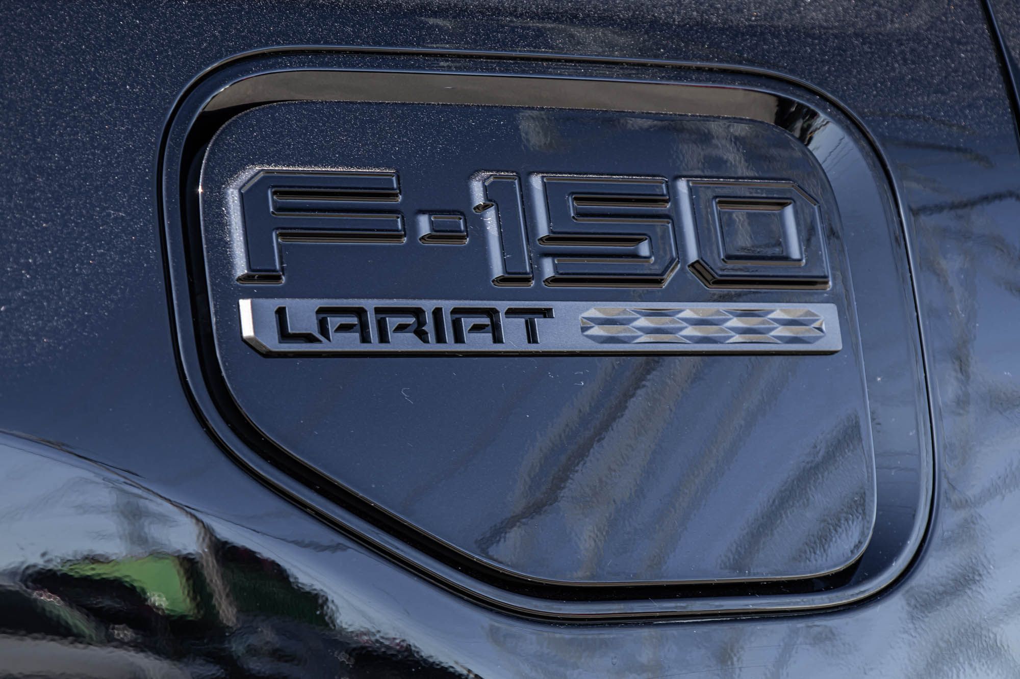Ford F-150 Lightning  2023