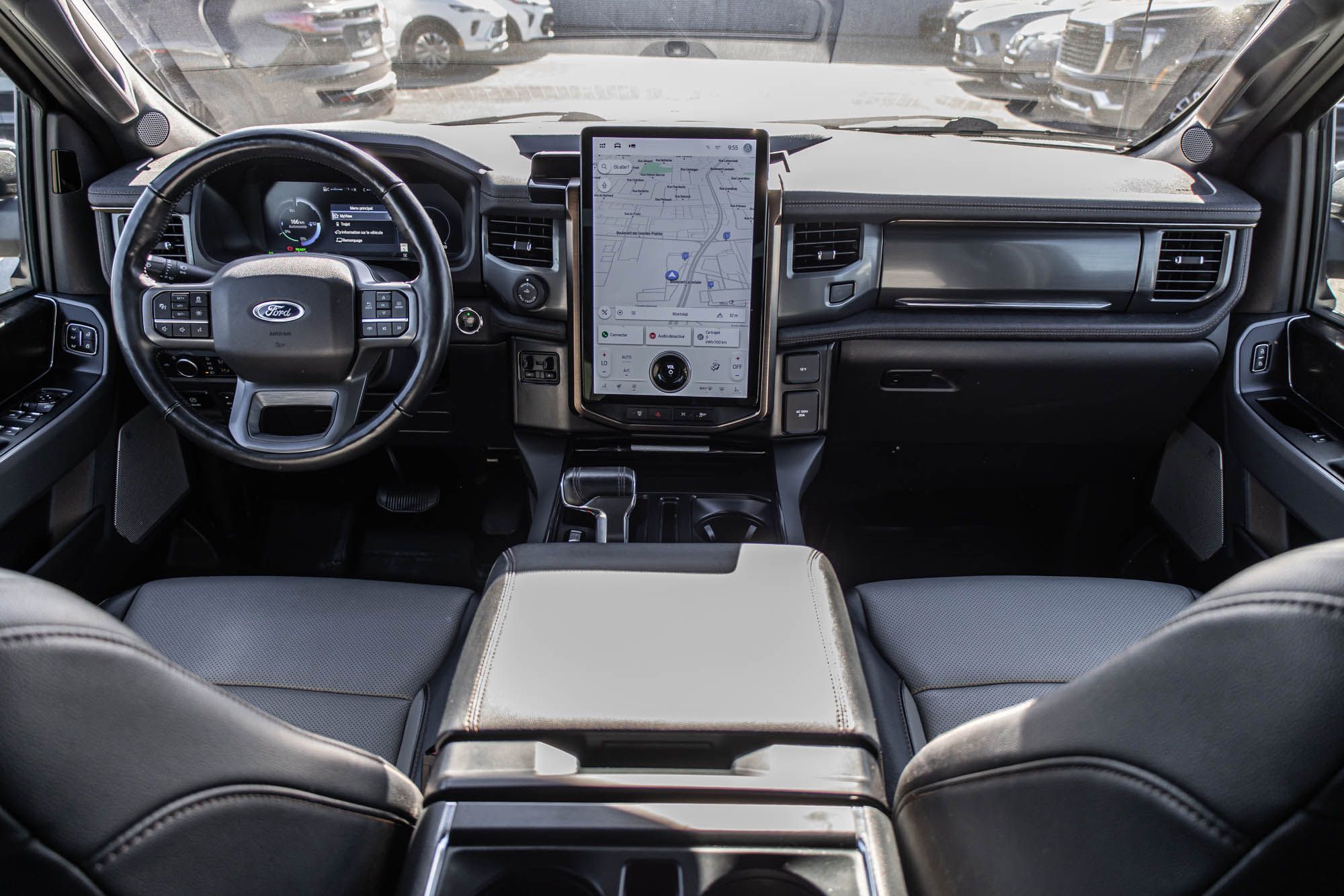 Ford F-150 Lightning  2023