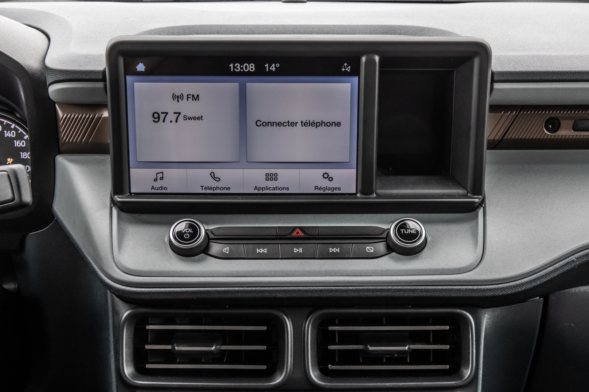 2022 Ford Maverick in Saint-Leonard, Quebec
