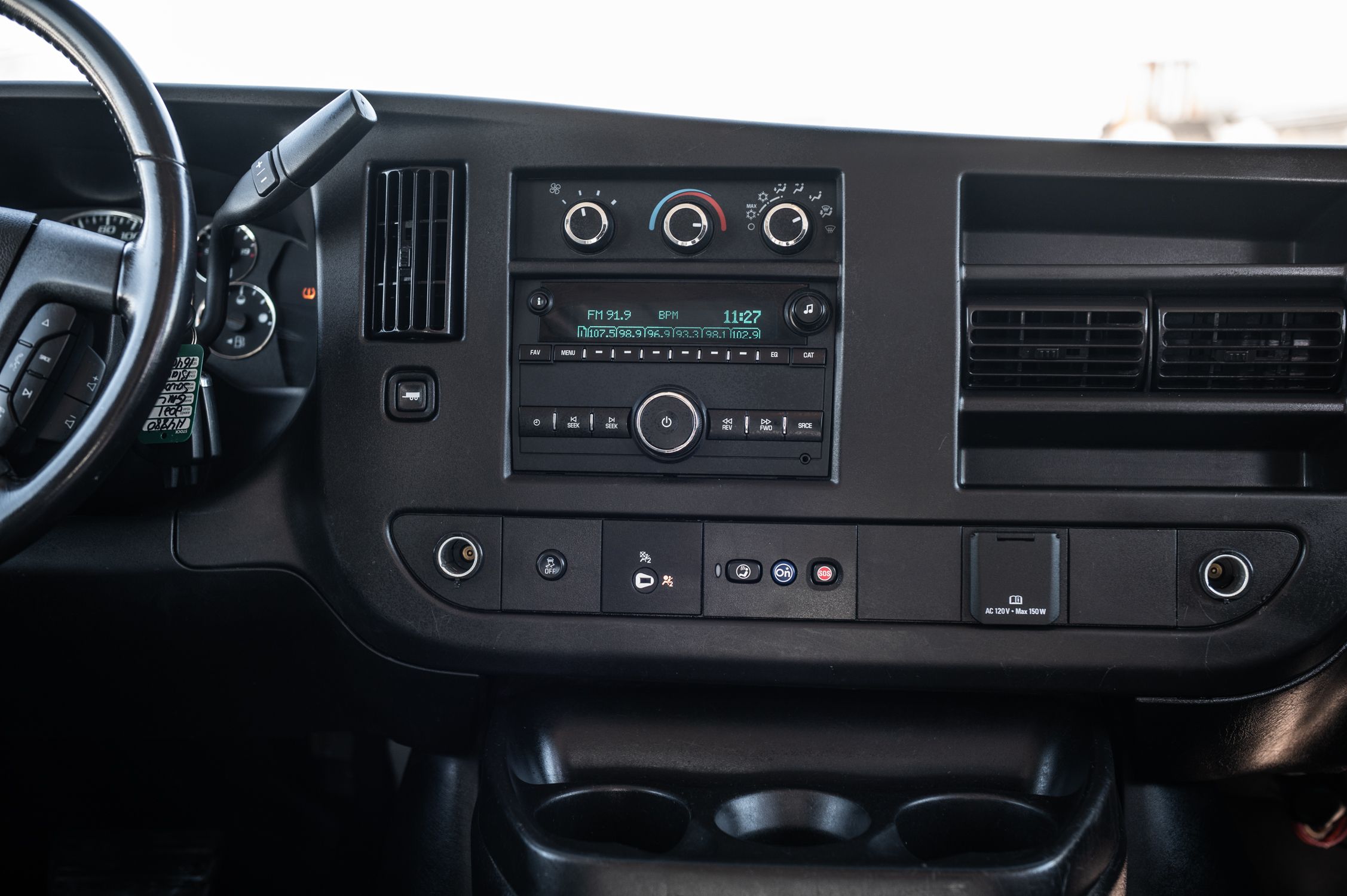 GMC Savana Cargo Van  2021