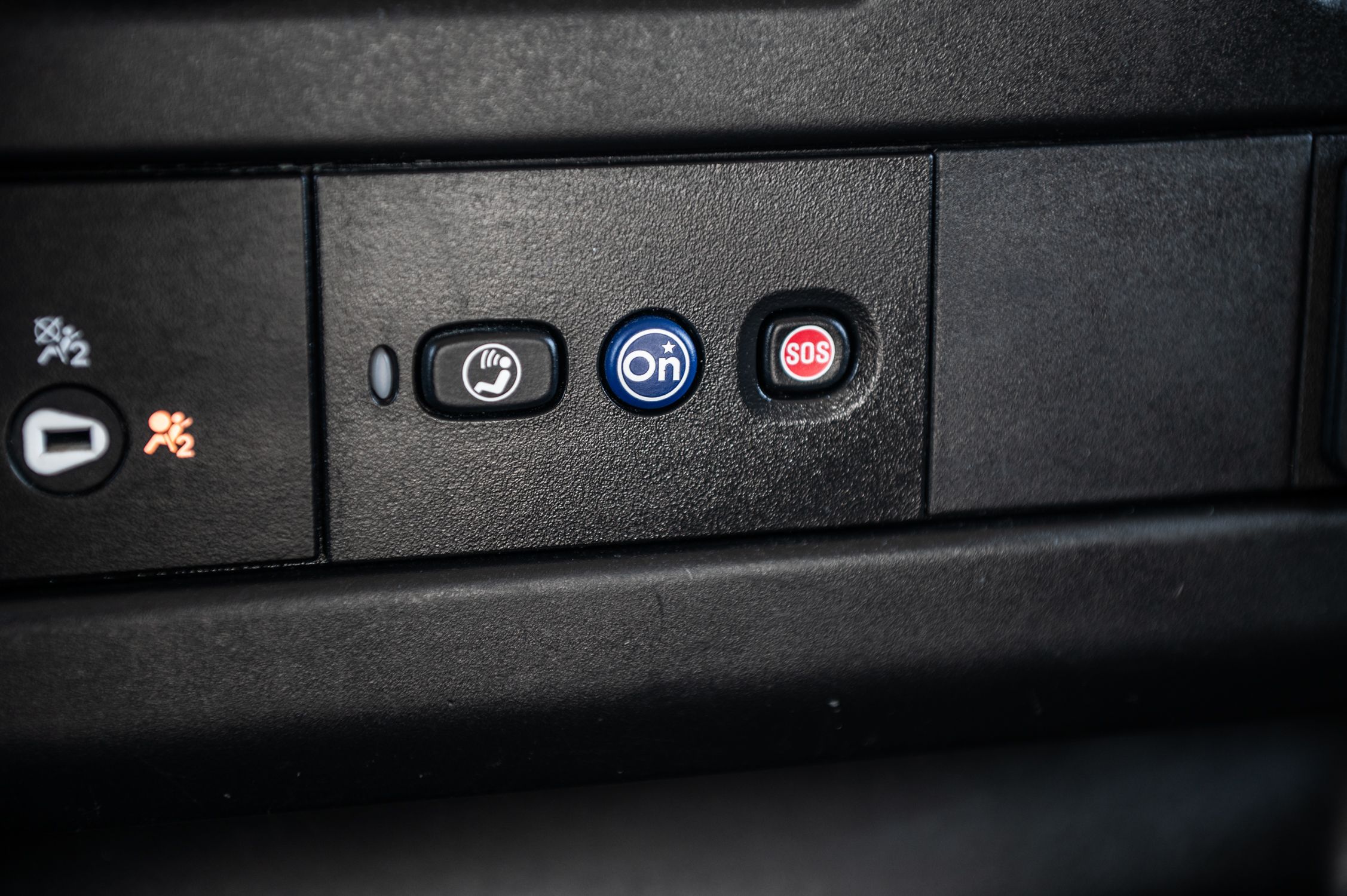 GMC Savana Cargo Van  2021