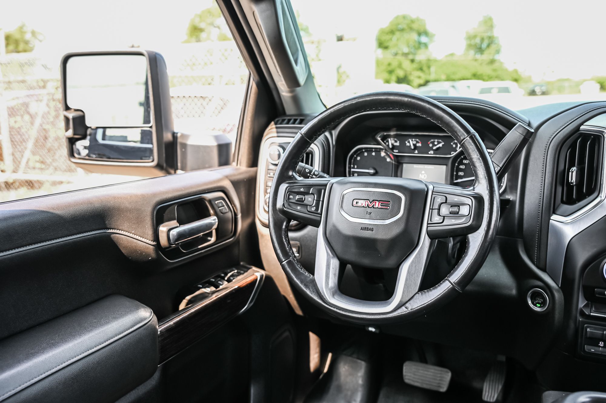 2021 GMC Sierra 2500HD in Saint-Leonard, Quebec