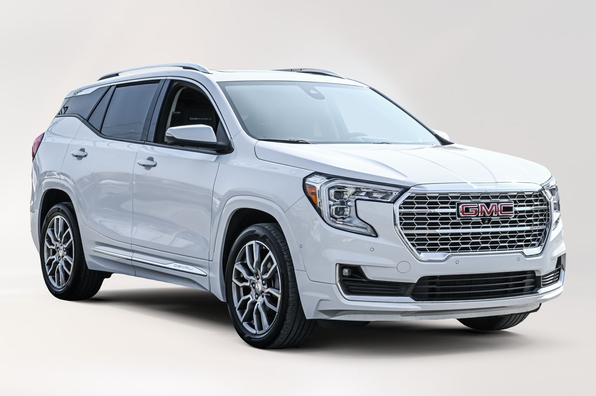 GMC Terrain  2022 à Saint-Léonard, Québec