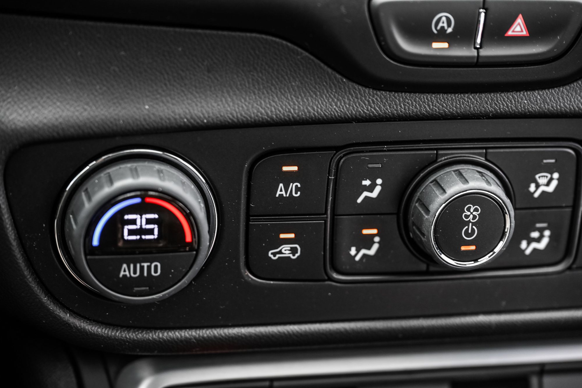 2024 GMC Terrain in Saint-Leonard, Quebec