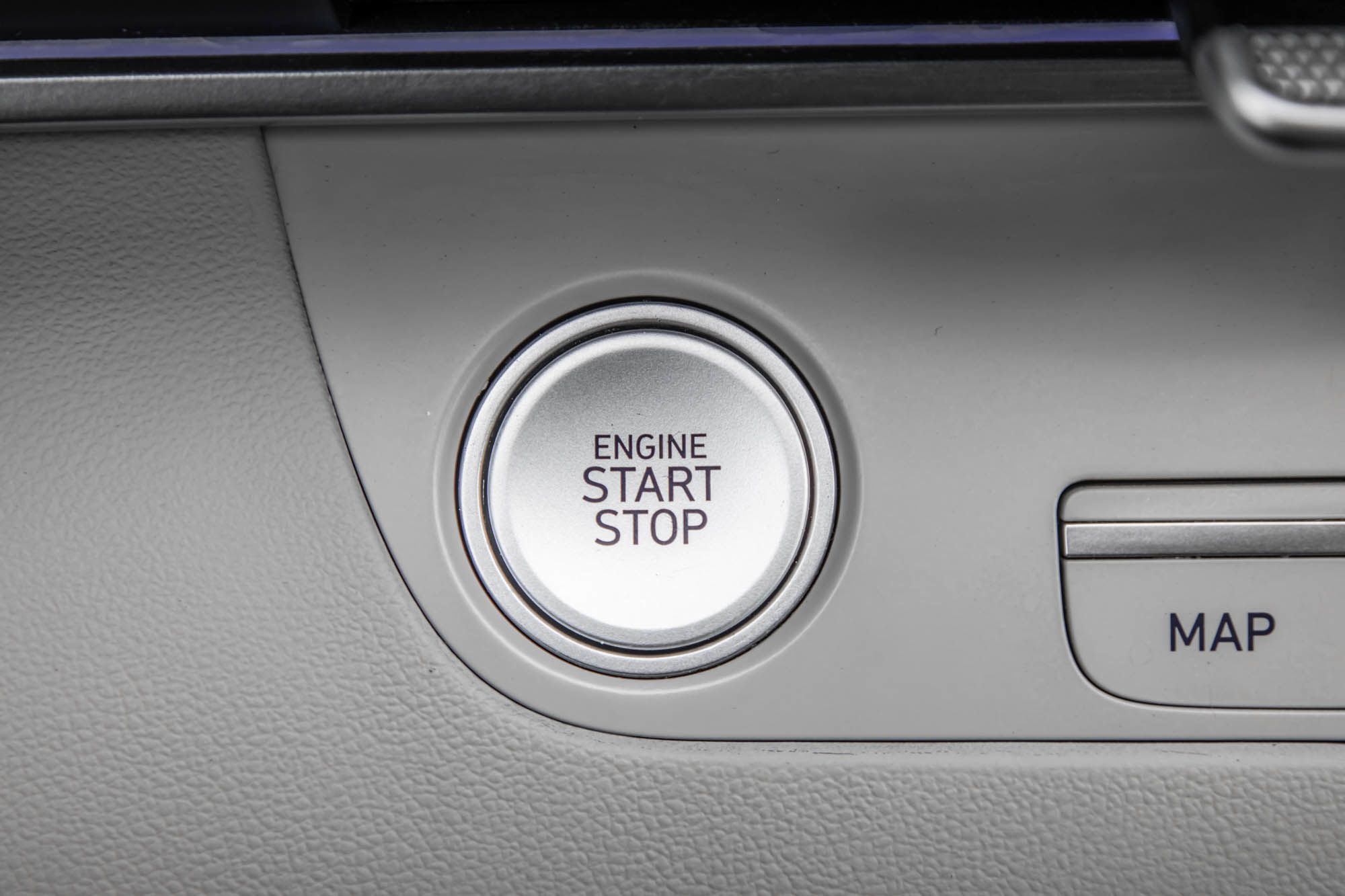 Hyundai Elantra  2023