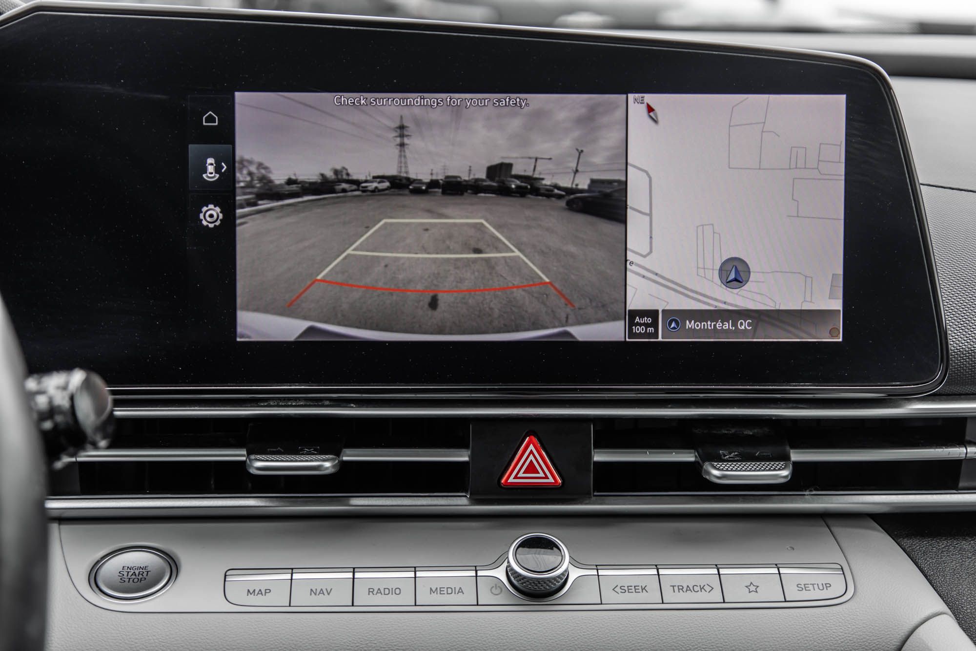 Hyundai Elantra  2023