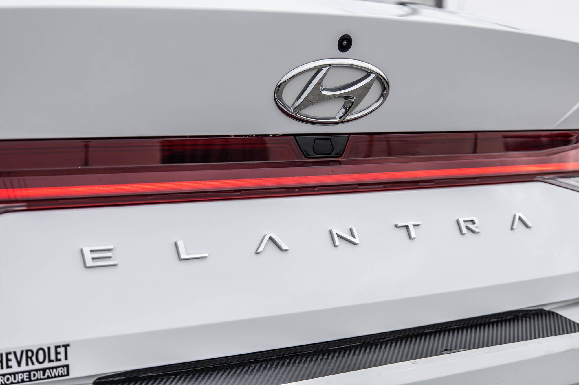Hyundai Elantra  2023