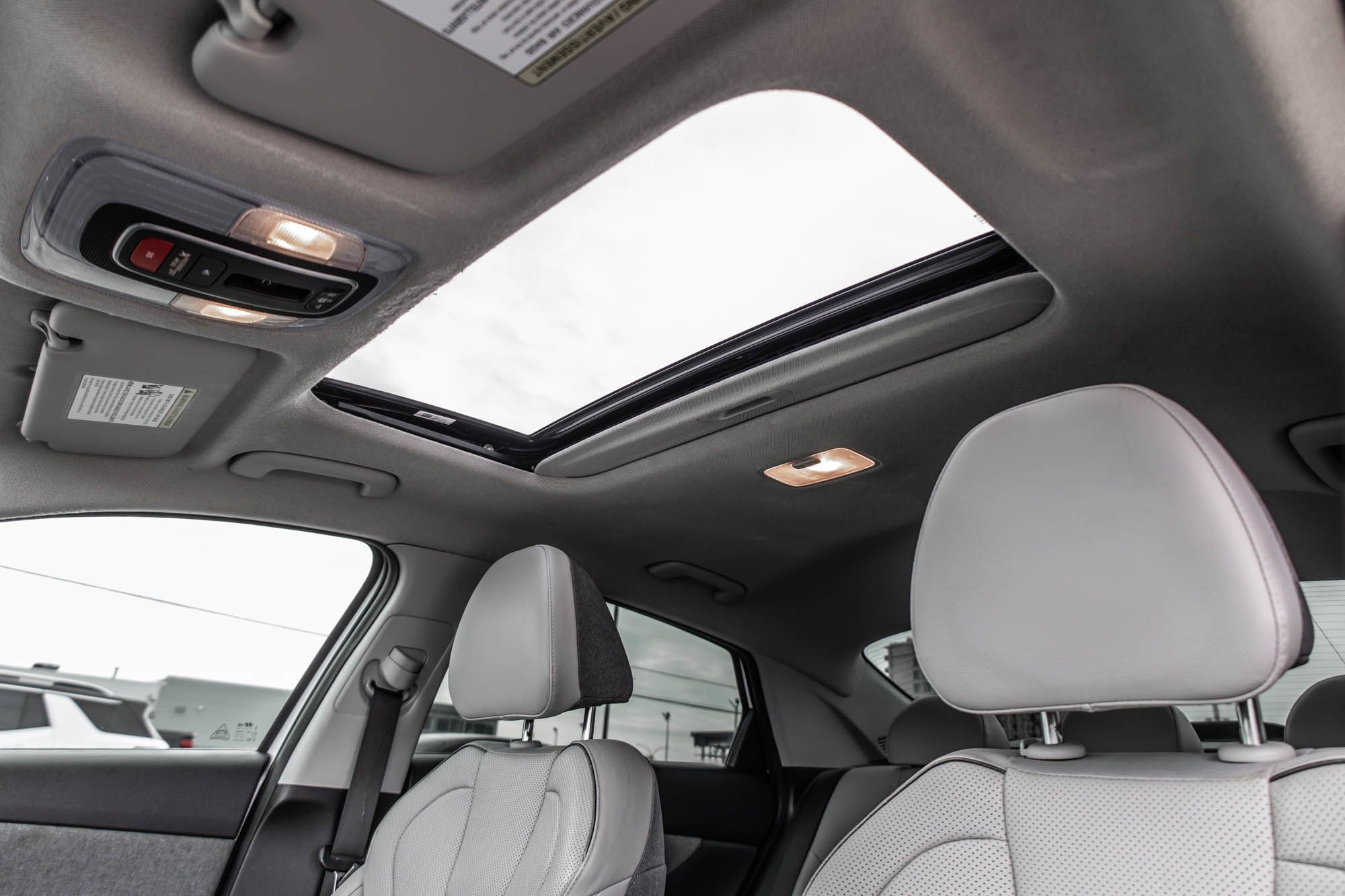 Hyundai Elantra  2023