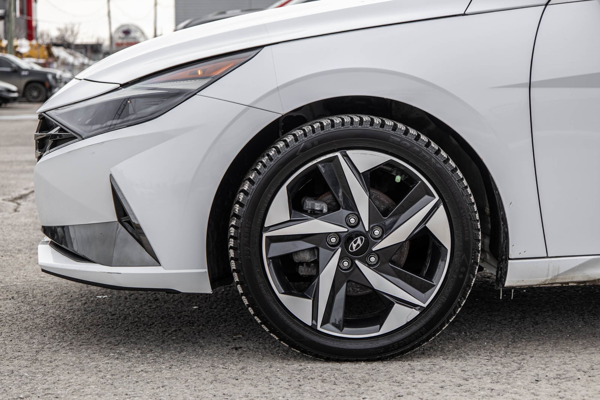 Hyundai Elantra  2023