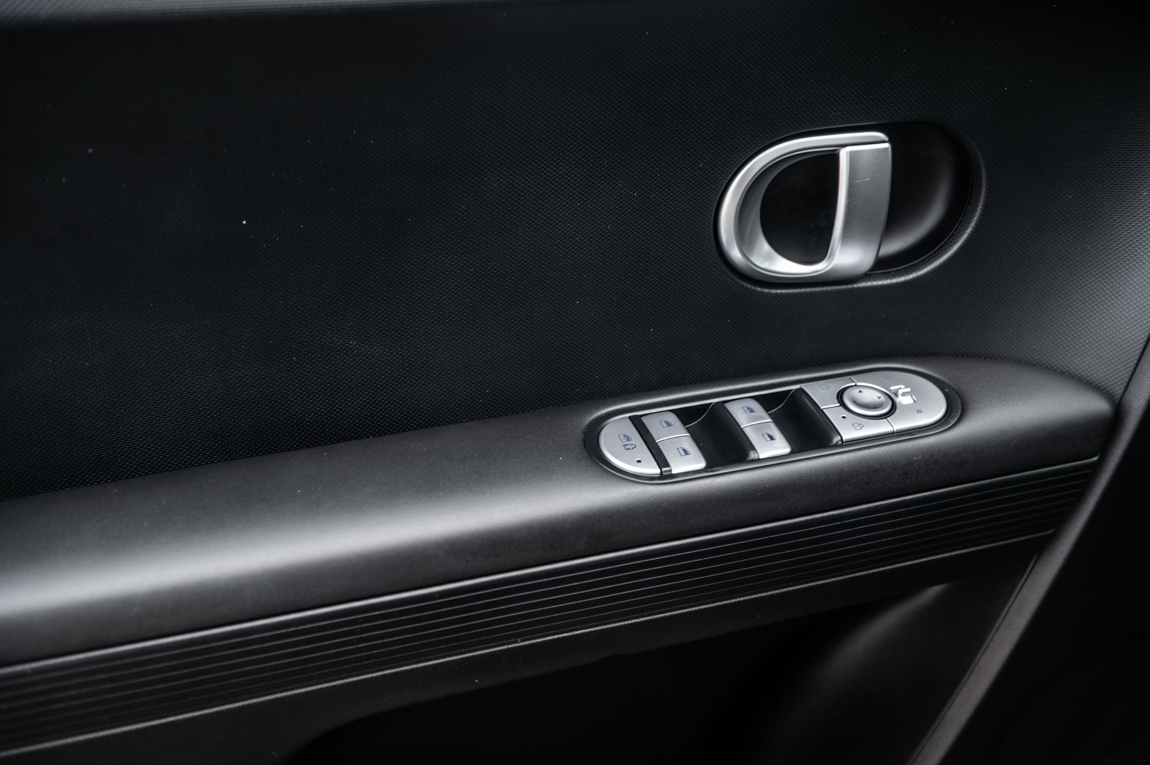 Hyundai IONIQ 5  2024