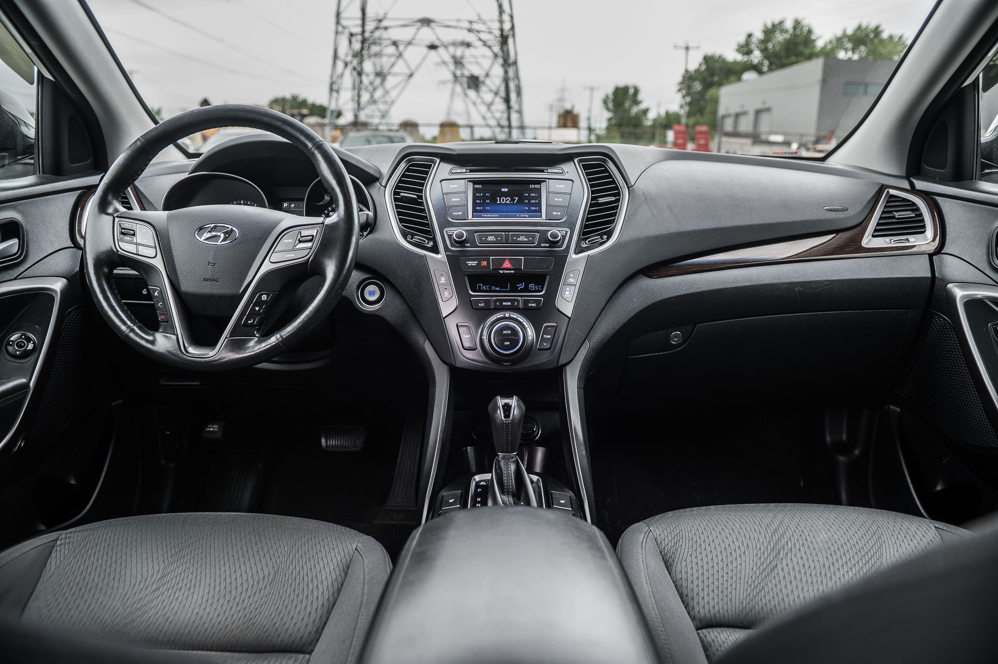 Hyundai Santa Fe XL  2017 à Saint-Léonard, Québec