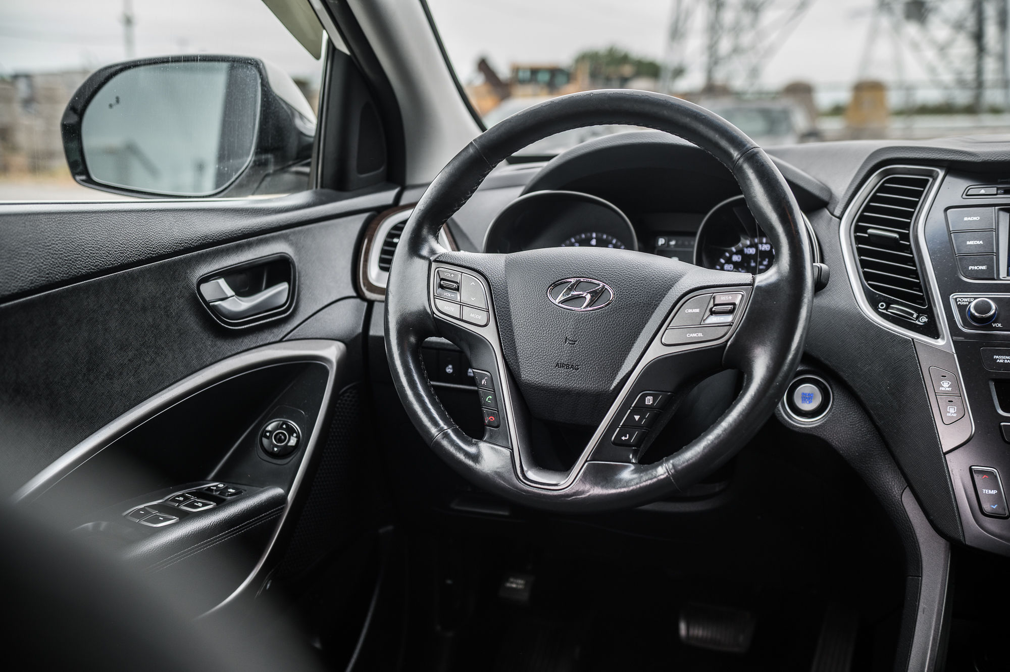 Hyundai Santa Fe XL  2017 à Saint-Léonard, Québec