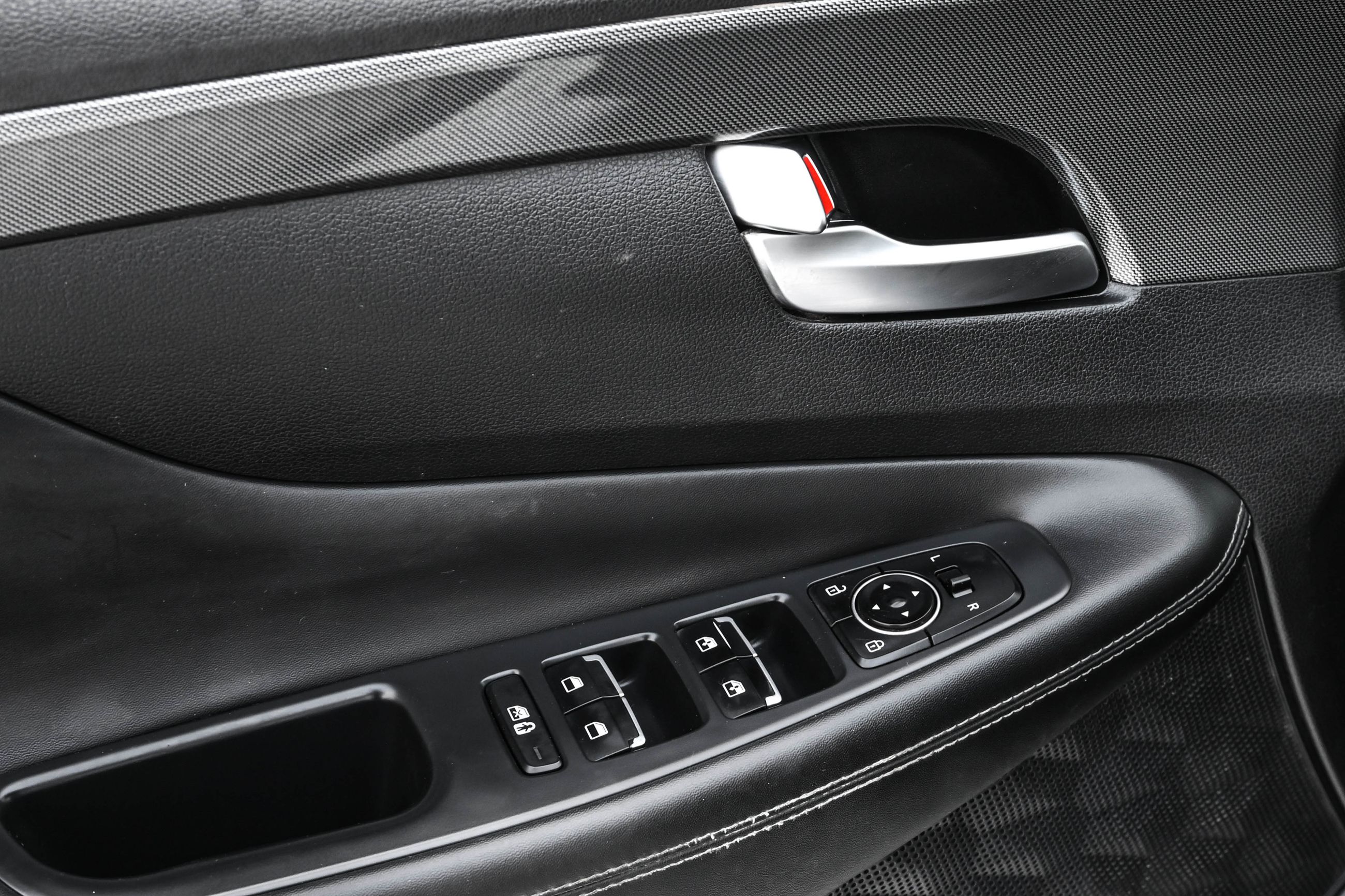 Hyundai Santa Fe  2021 à Saint-Léonard, Québec