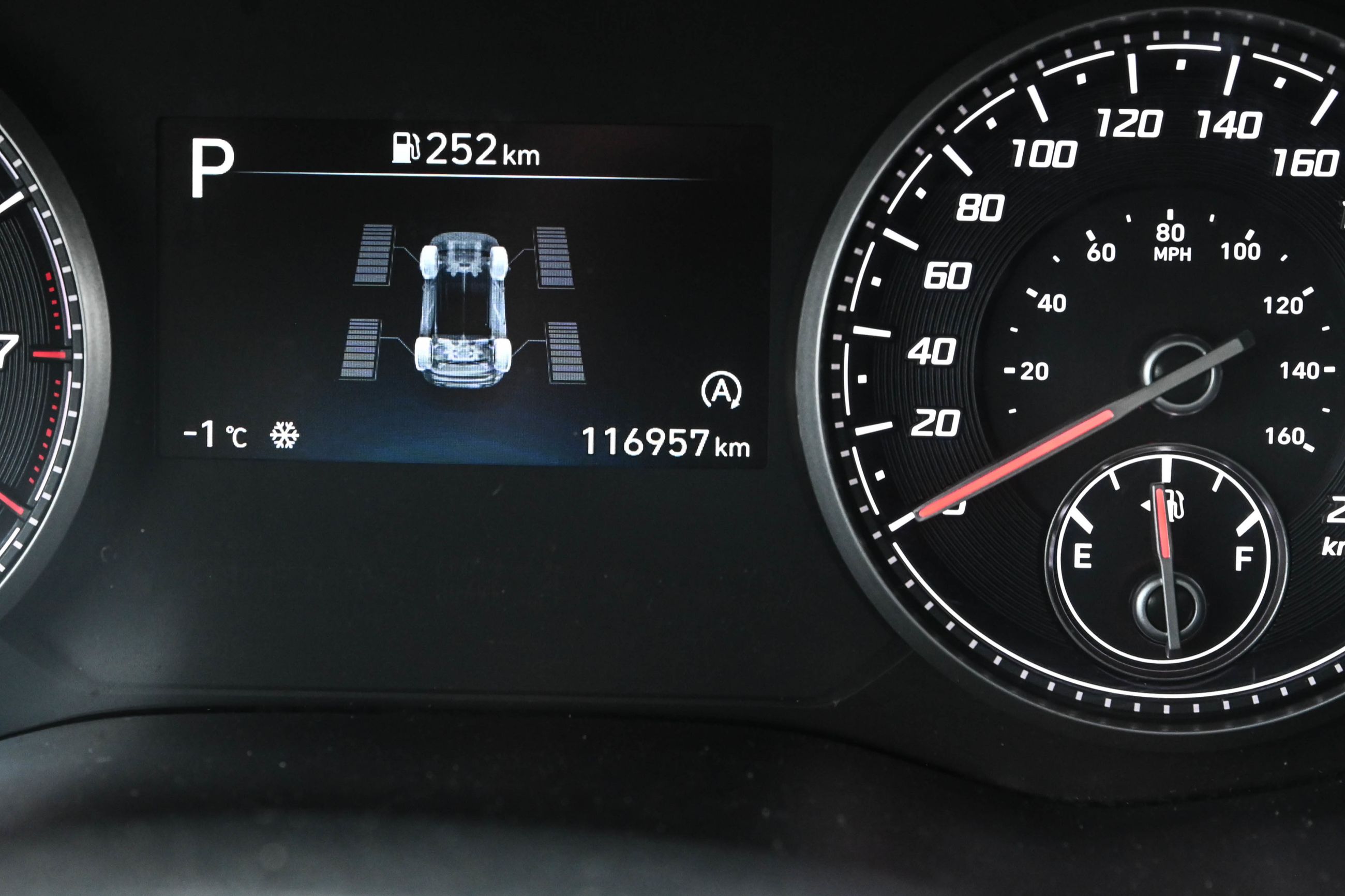 Hyundai Santa Fe  2021 à Saint-Léonard, Québec