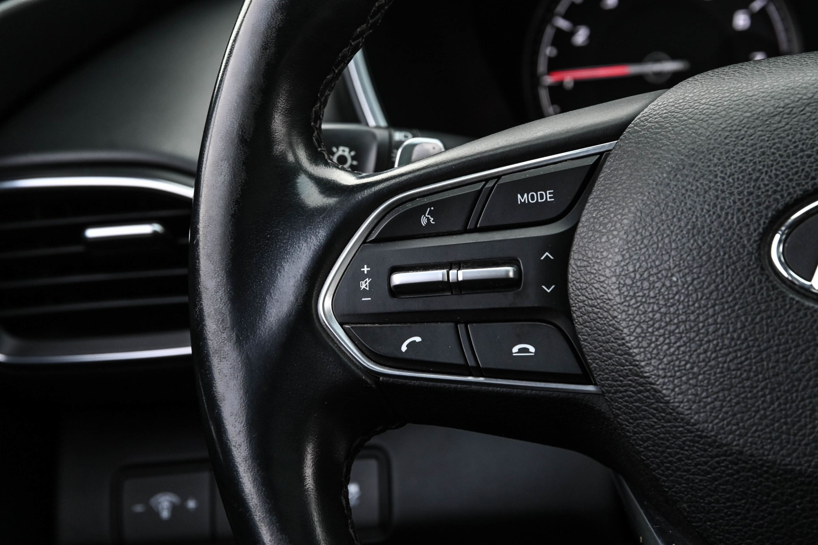 Hyundai Santa Fe  2021 à Saint-Léonard, Québec