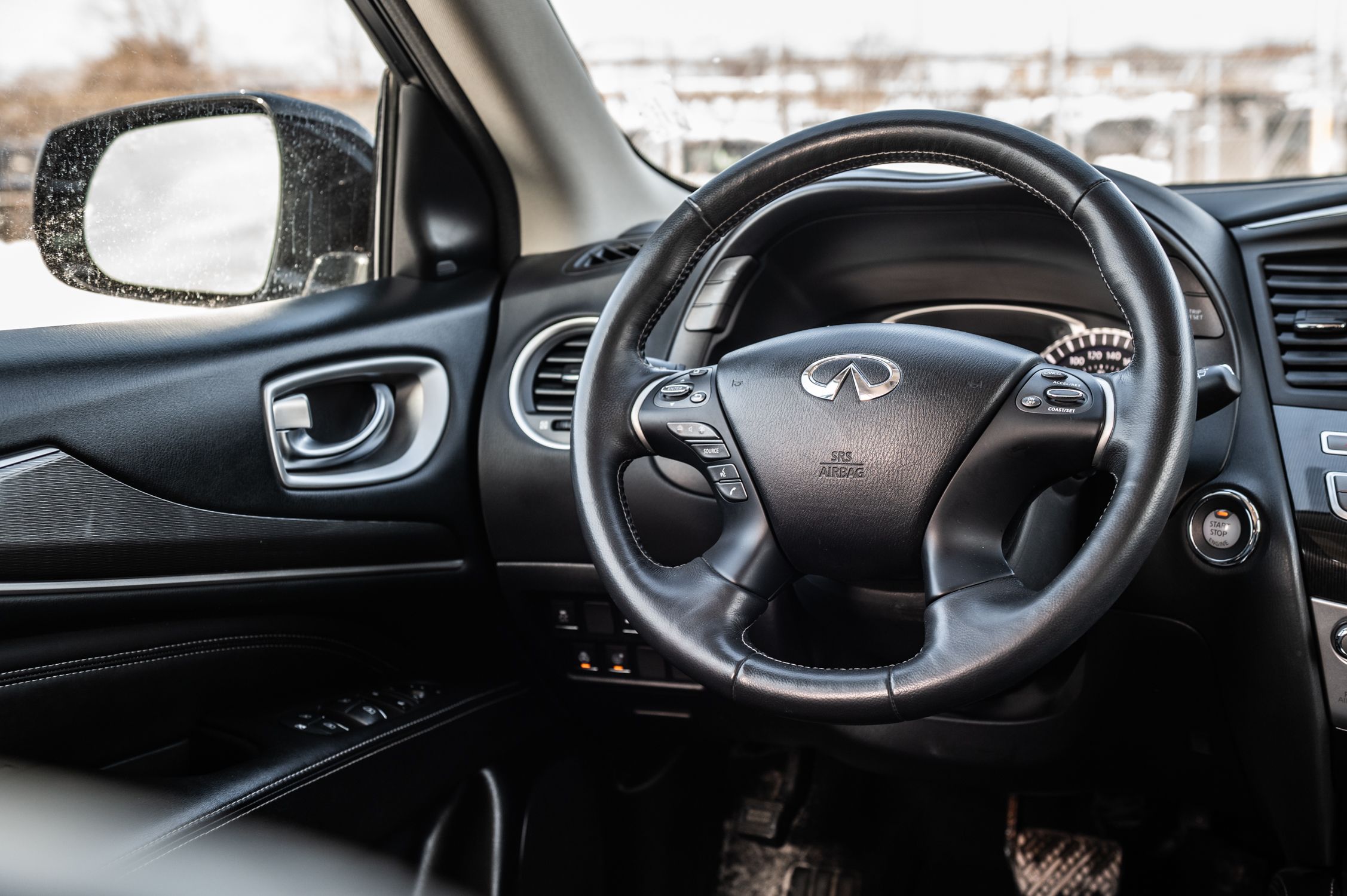 2020 Infiniti QX60 in Saint-Leonard, Quebec