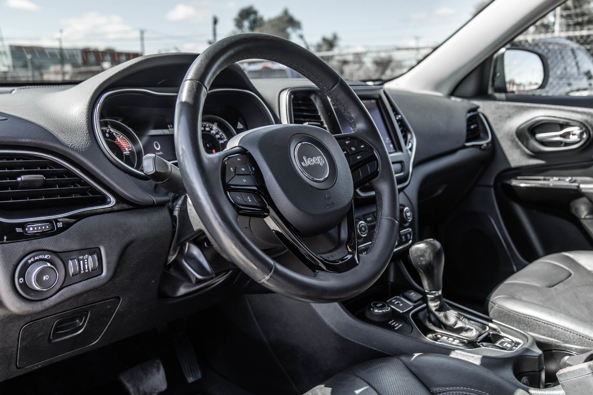 Jeep Cherokee  2021 à Saint-Léonard, Québec