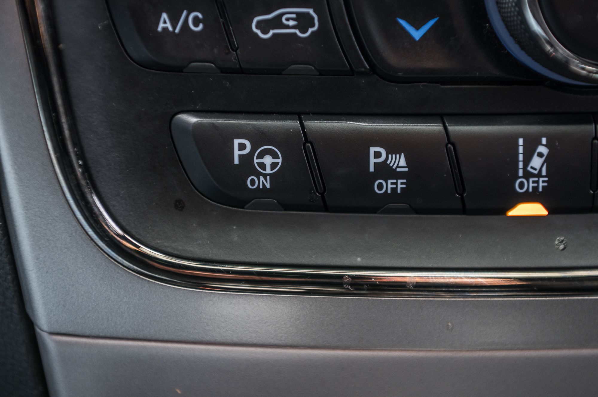 Jeep Grand Cherokee  2018 à Saint-Léonard, Québec