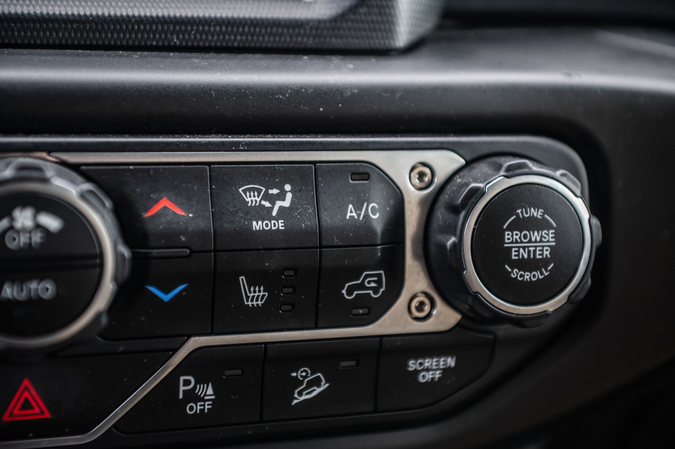 2018 Jeep Wrangler Unlimited in Saint-Leonard, Quebec