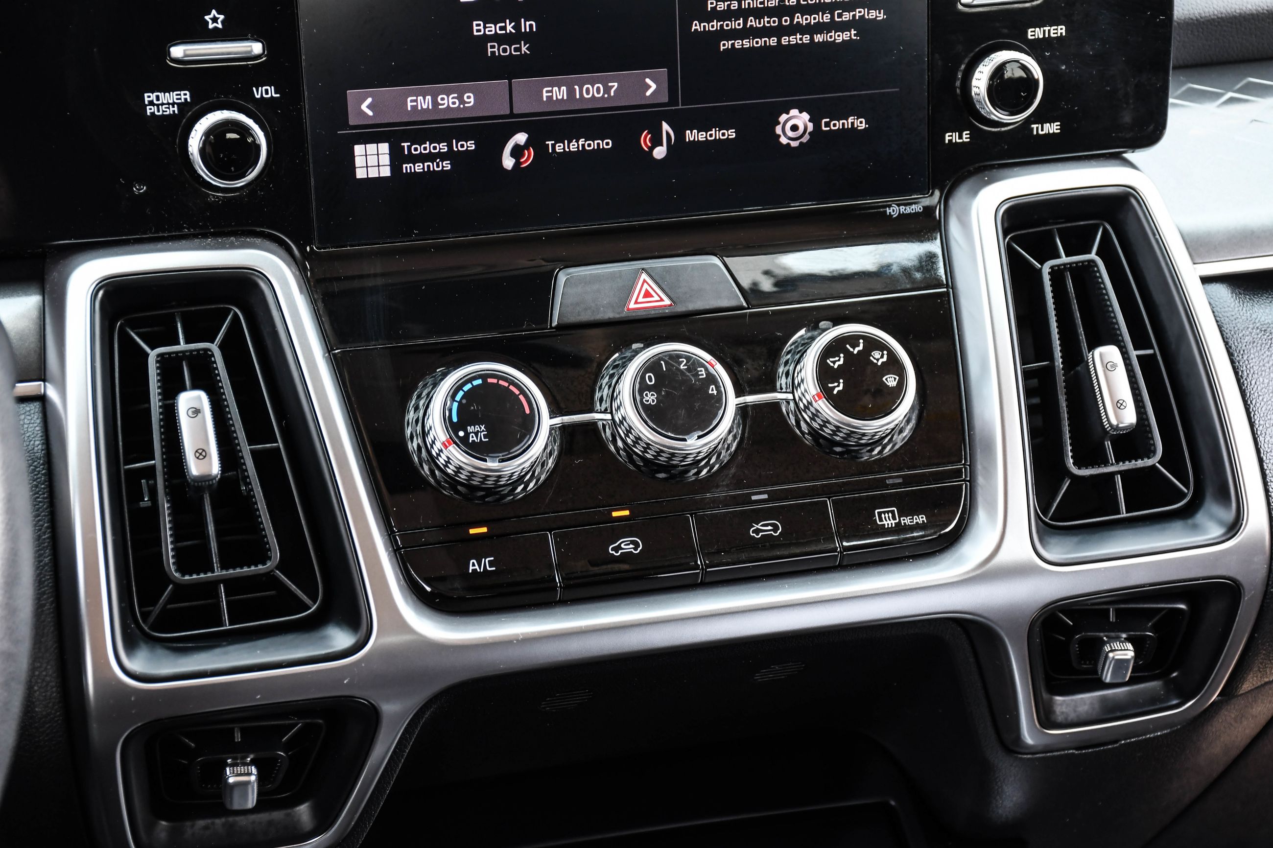 2022 Kia Sorento in Saint-Leonard, Quebec